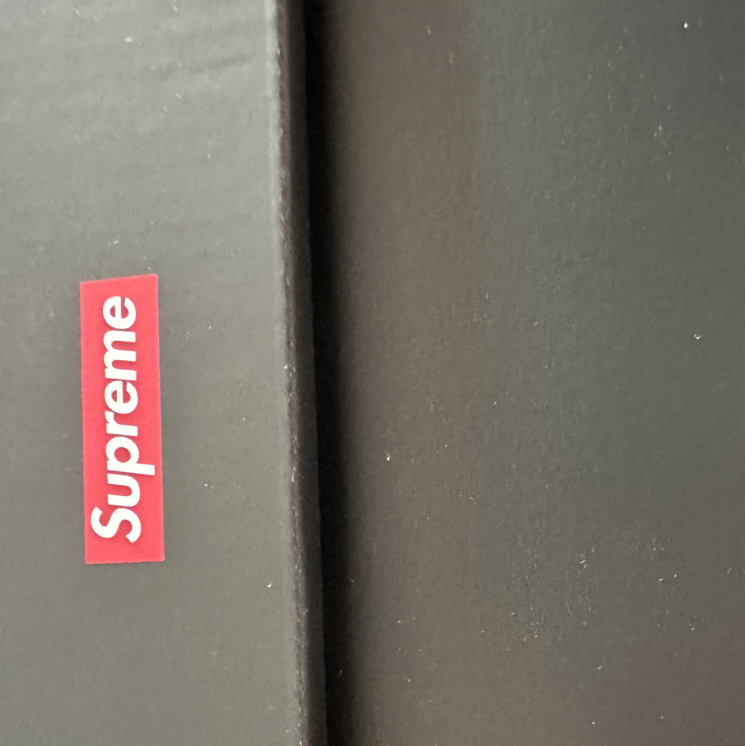 Nike x Supreme Air Force 1 Low White 착용 스타일 - 2