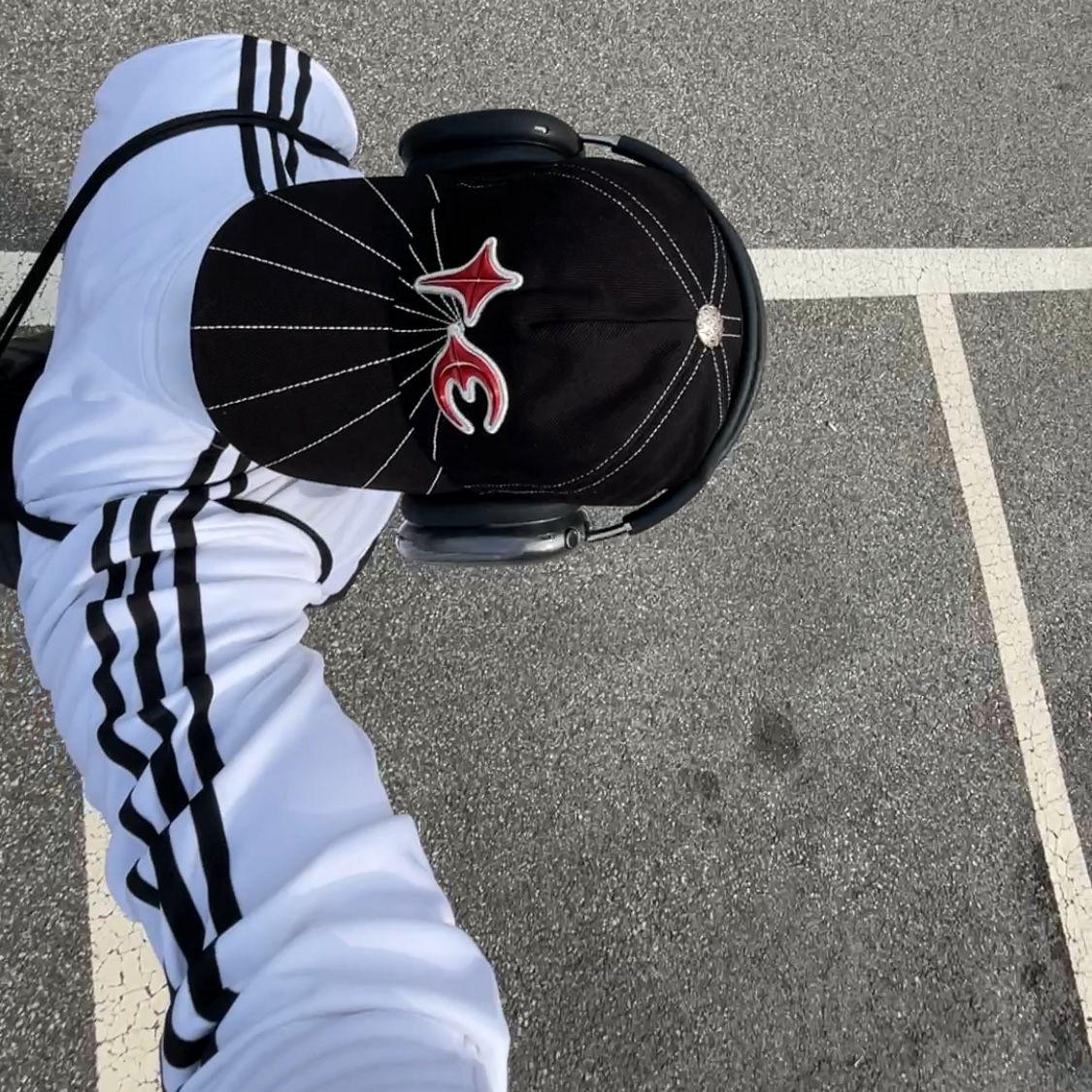 Thug Club TC Rise Cap Black 착용 스타일