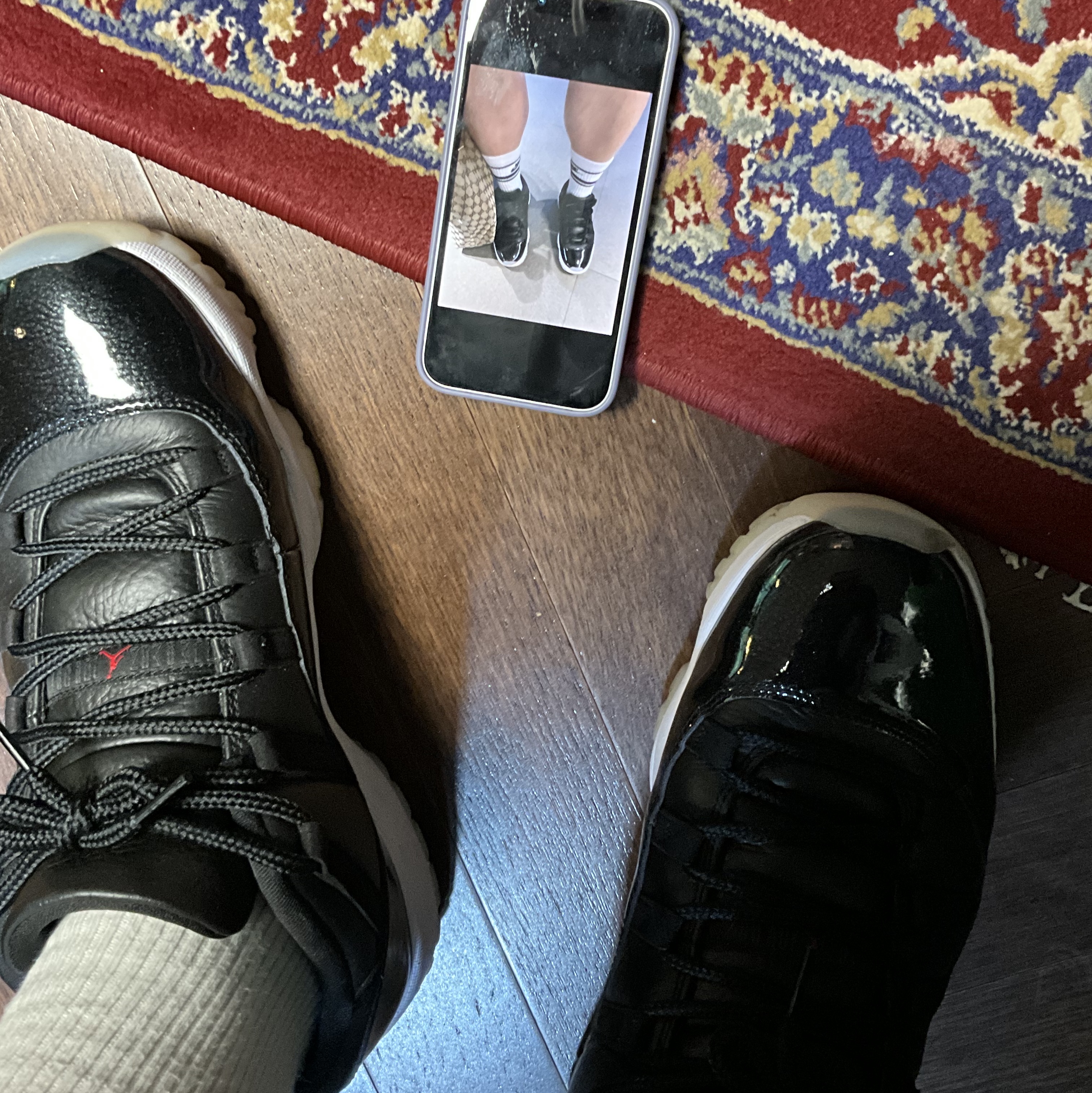 Jordan 11 Retro Low 72-10 착용 스타일