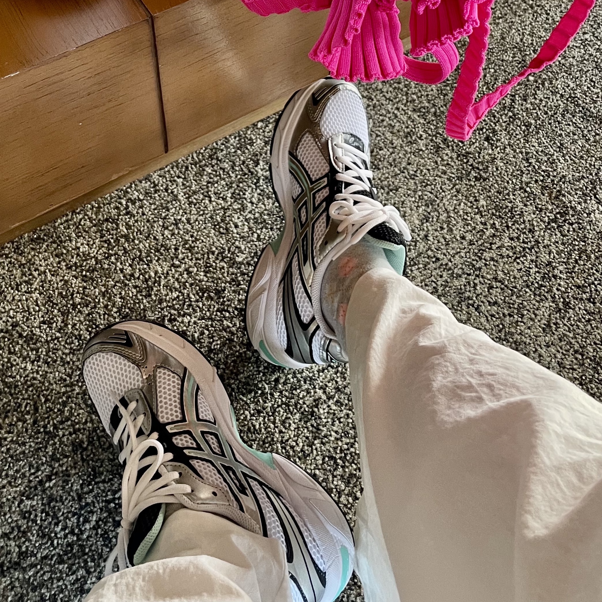 Asics Gel-1130 White Pure Silver 착용 스타일