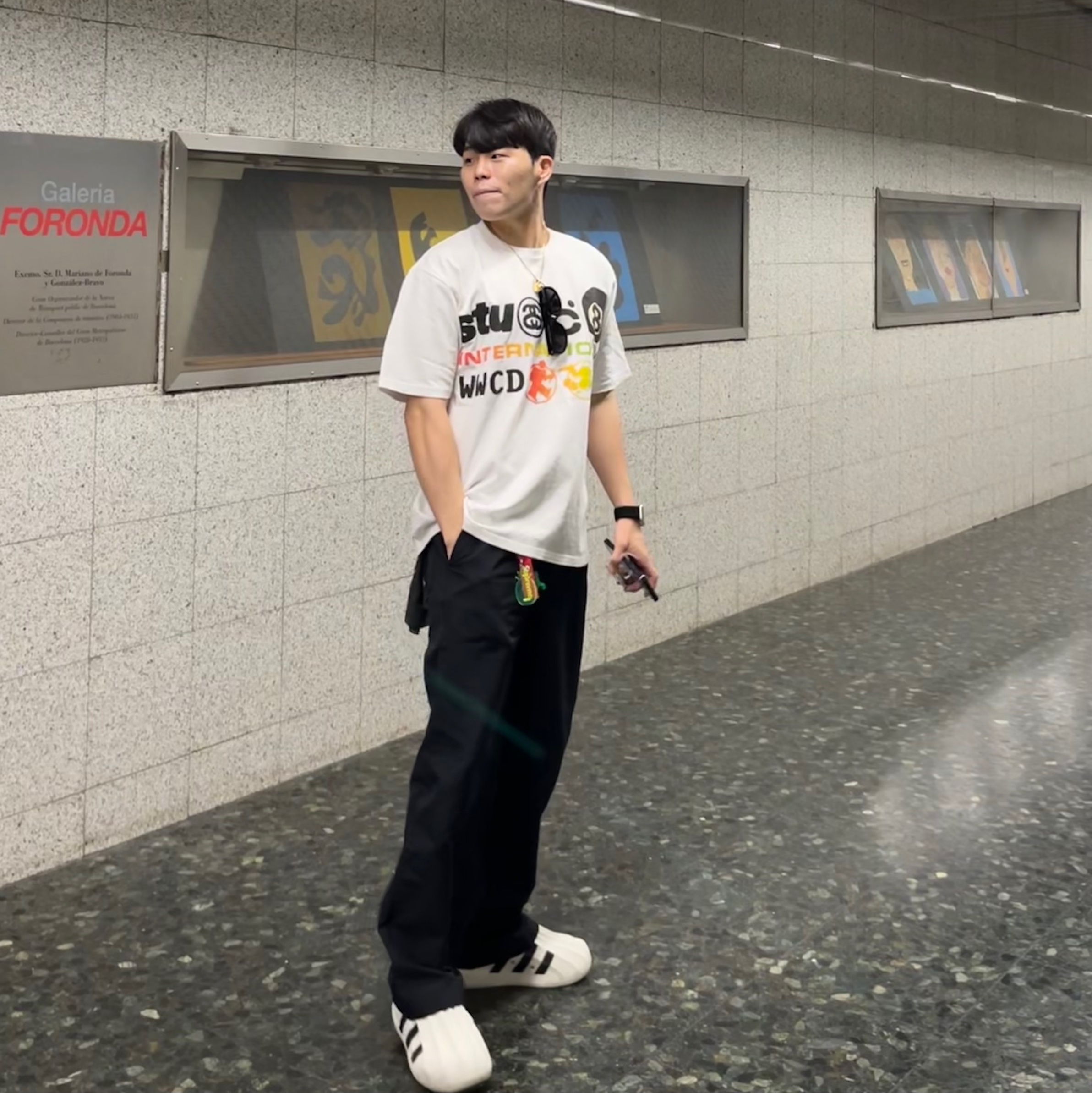 Stussy x Cactus Plant Flea Market International T-Shirt White, Adidas Adifom Superstar Core White 착용 스타일