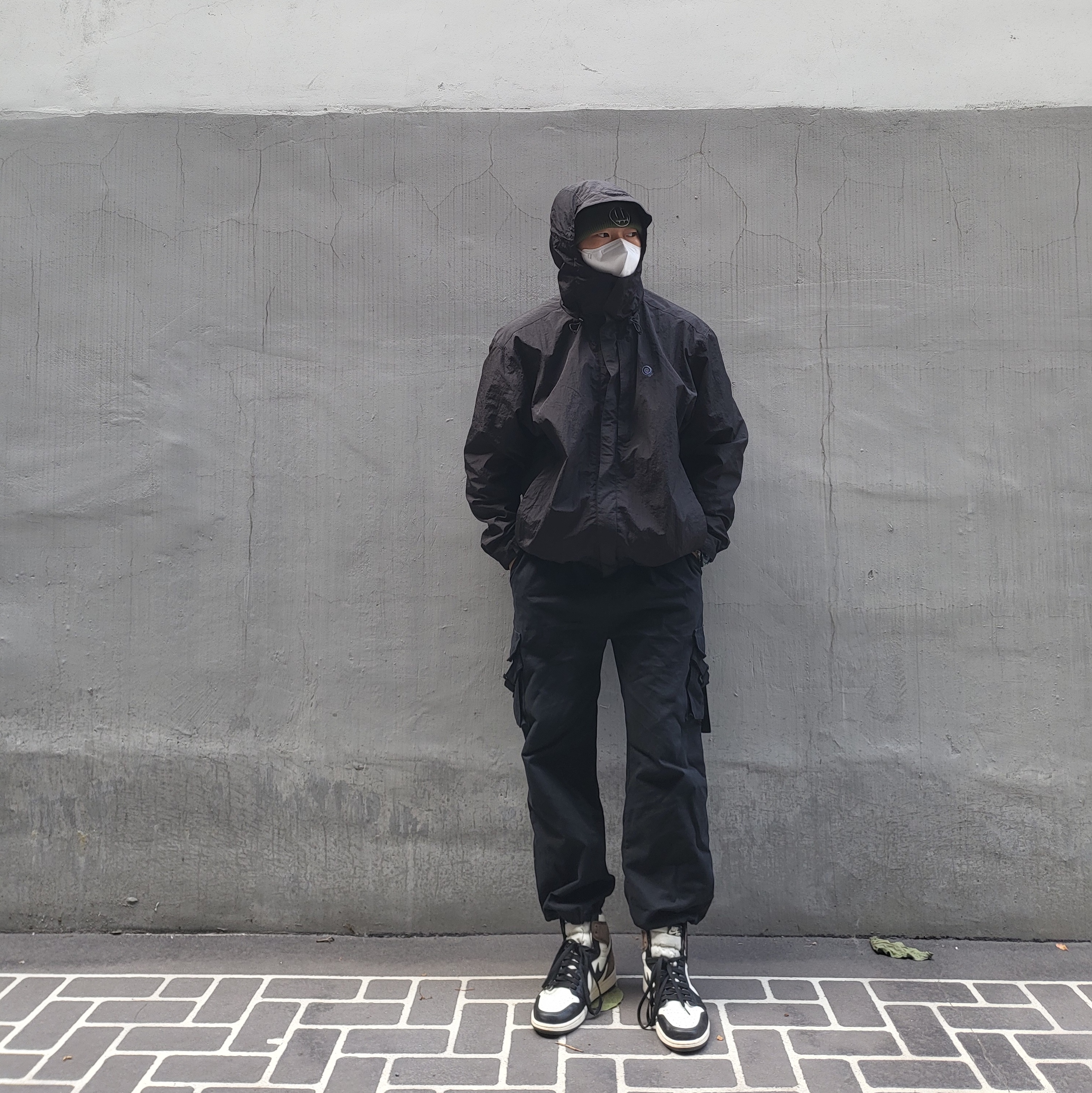 Jordan 1 Retro High OG Black Mocha 착용 스타일 - 1