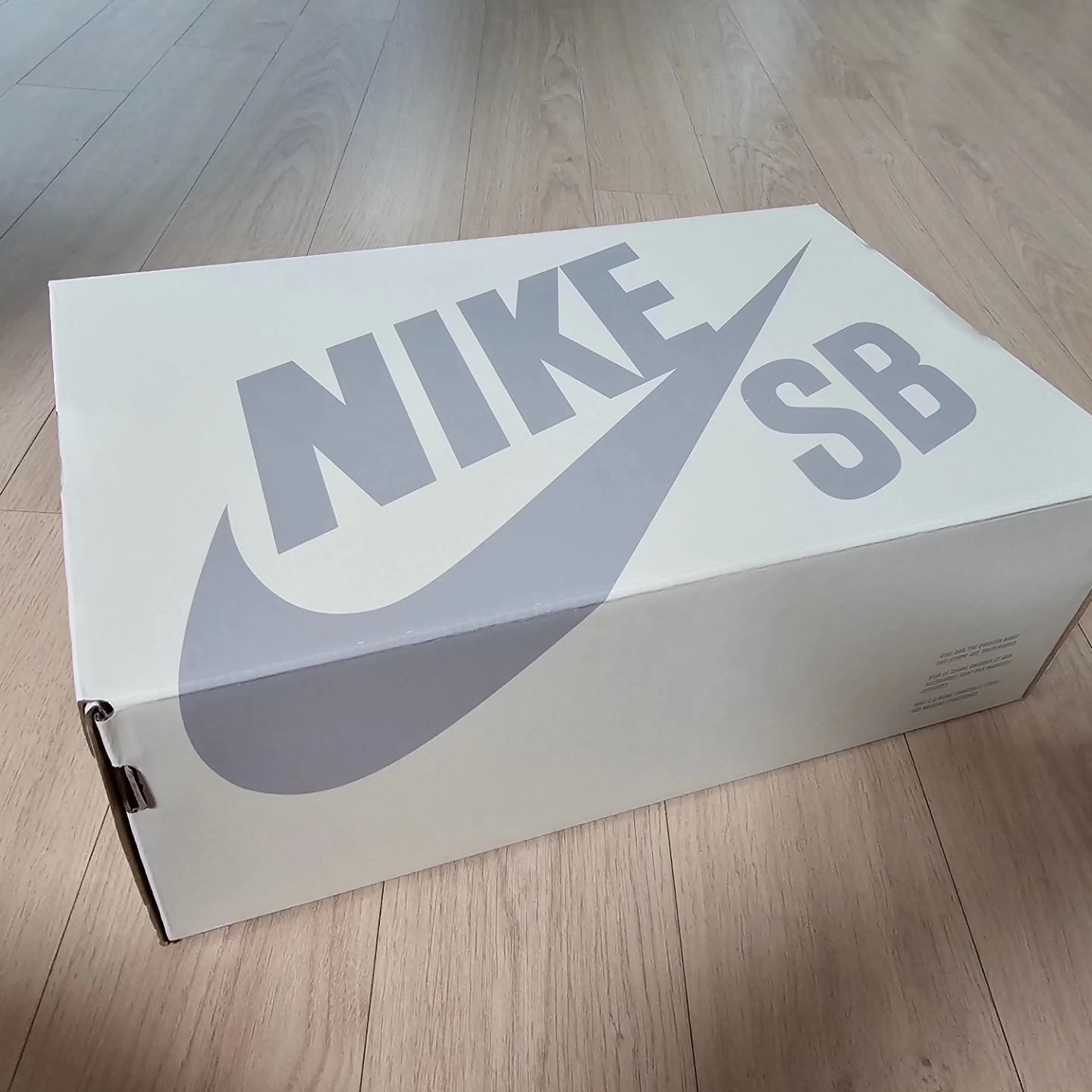 Nike x Albino & Preto SB Dunk Low Fossil Black 착용 스타일 - 2