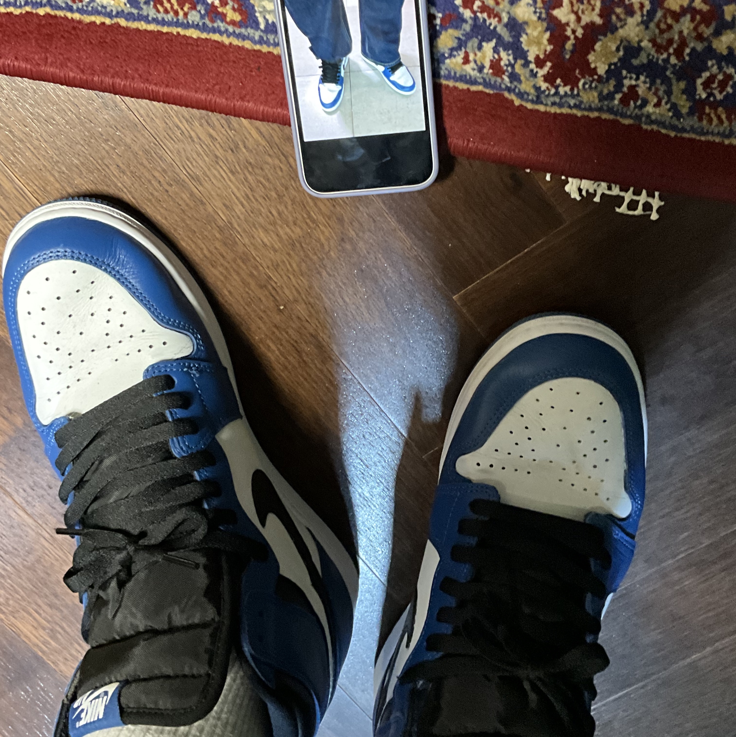 Jordan 1 Retro High OG Dark Marina Blue, Jordan 1 Retro High Game Royal 착용 스타일