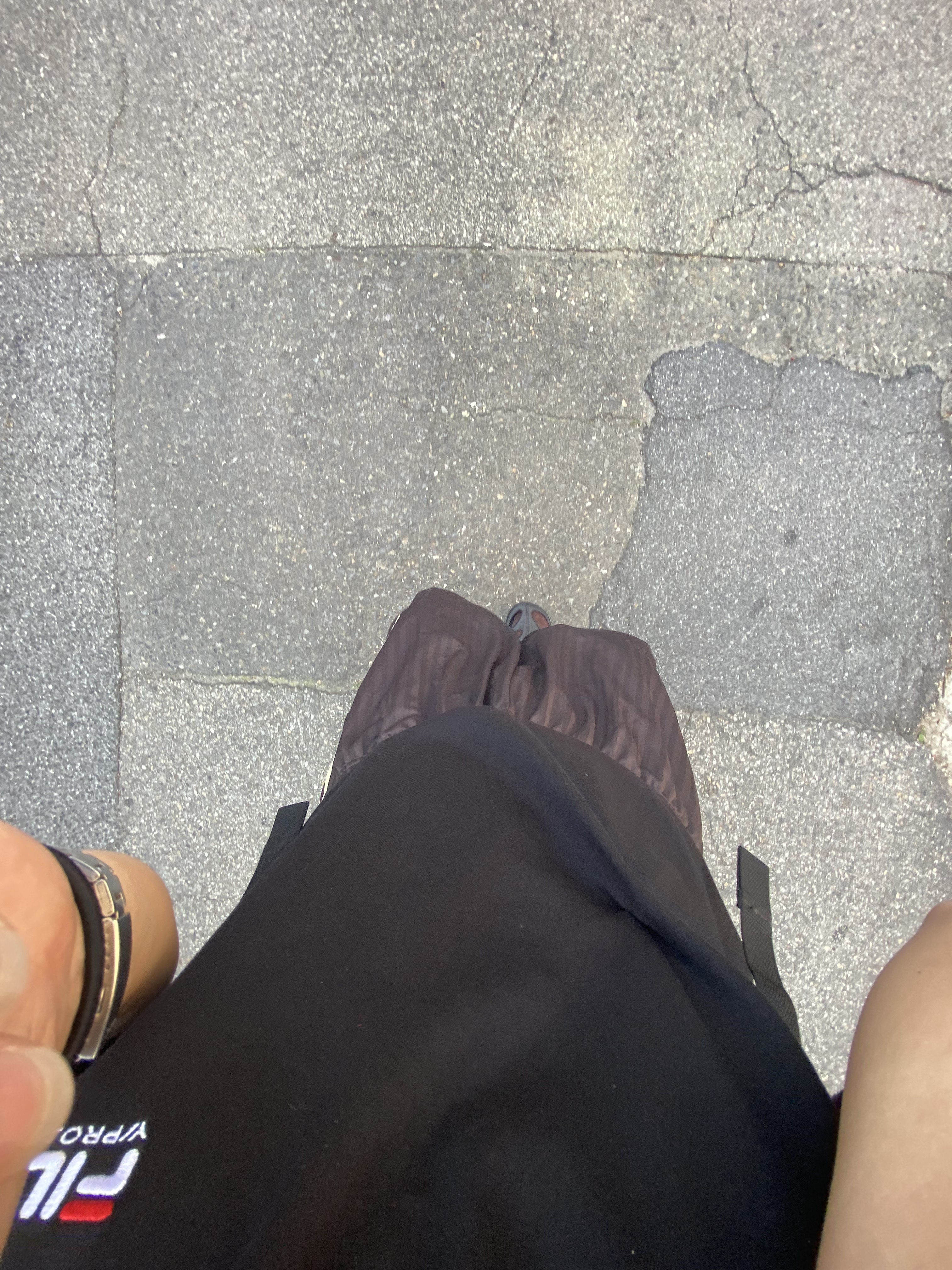 Keen Shanti Black Iris White, Zara Utility Cargo Jeans Black 착용 스타일 - 2