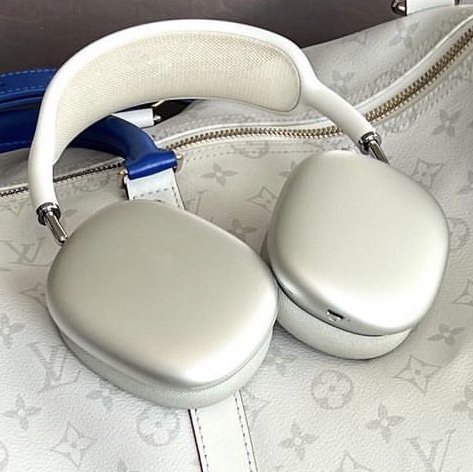 Apple AirPods Max Lightning Silver (Korean Ver.) 착용 스타일