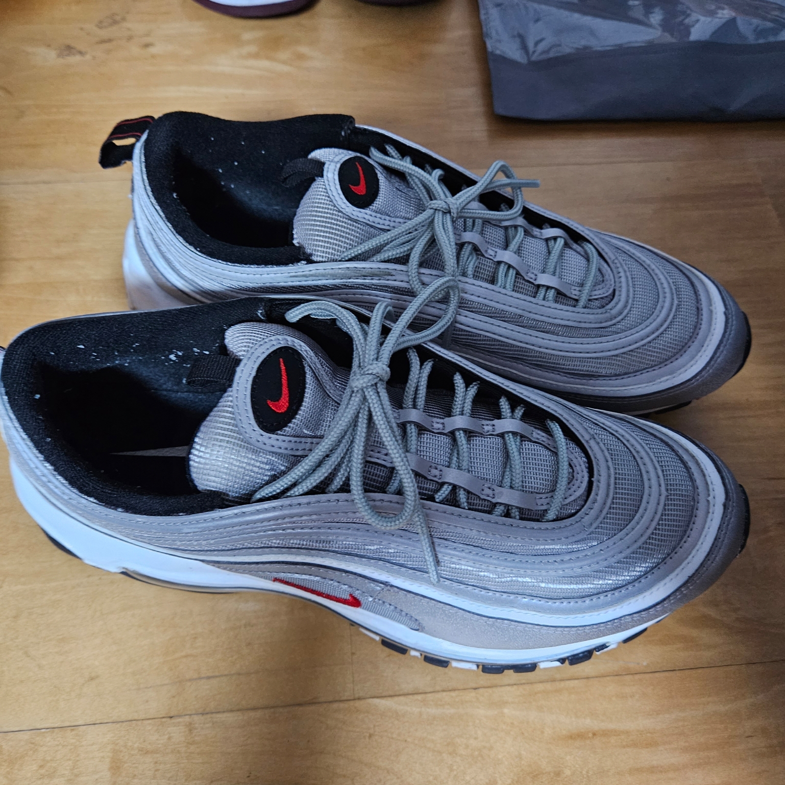 Nike Air Max 97 OG Silver Bullet 2022 착용 스타일