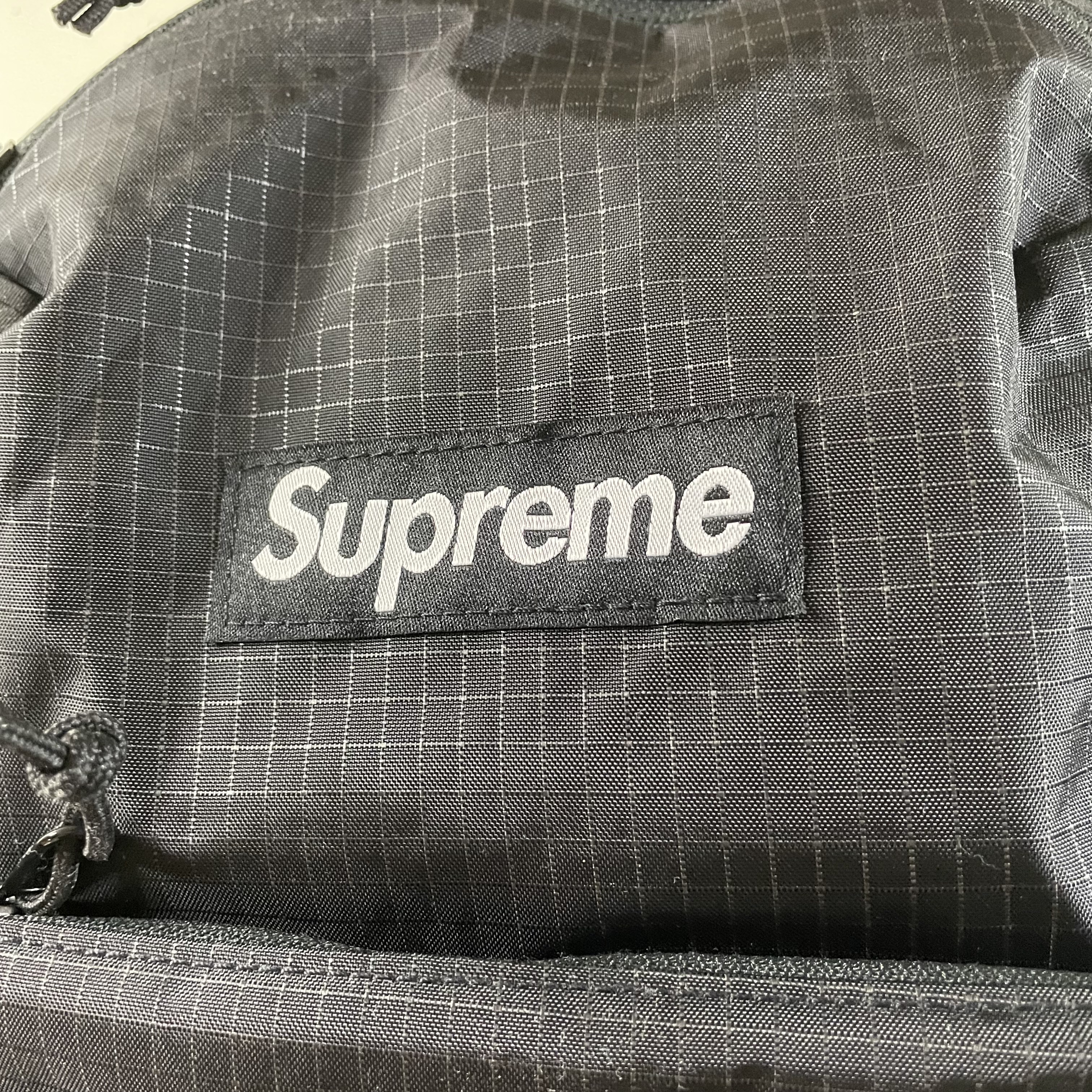 Supreme Backpack Black - 23FW 착용 스타일 - 2
