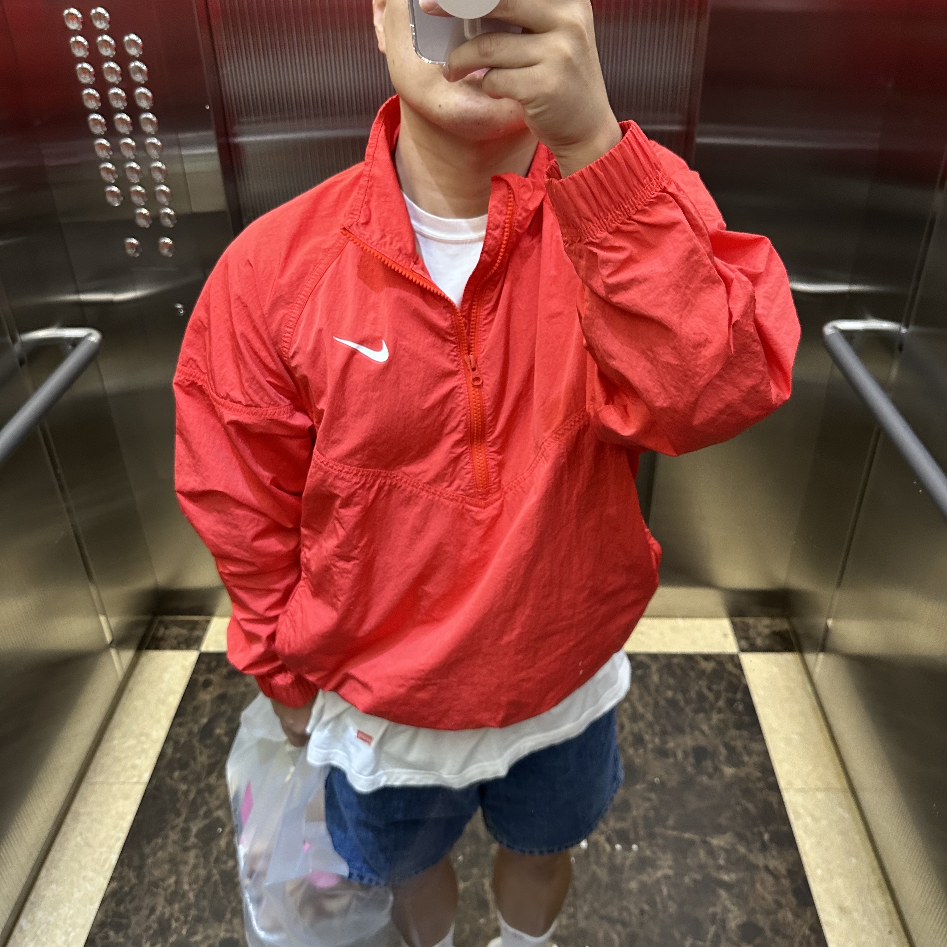 Nike x Stussy Windrunner Jacket Habanero Red 착용 스타일