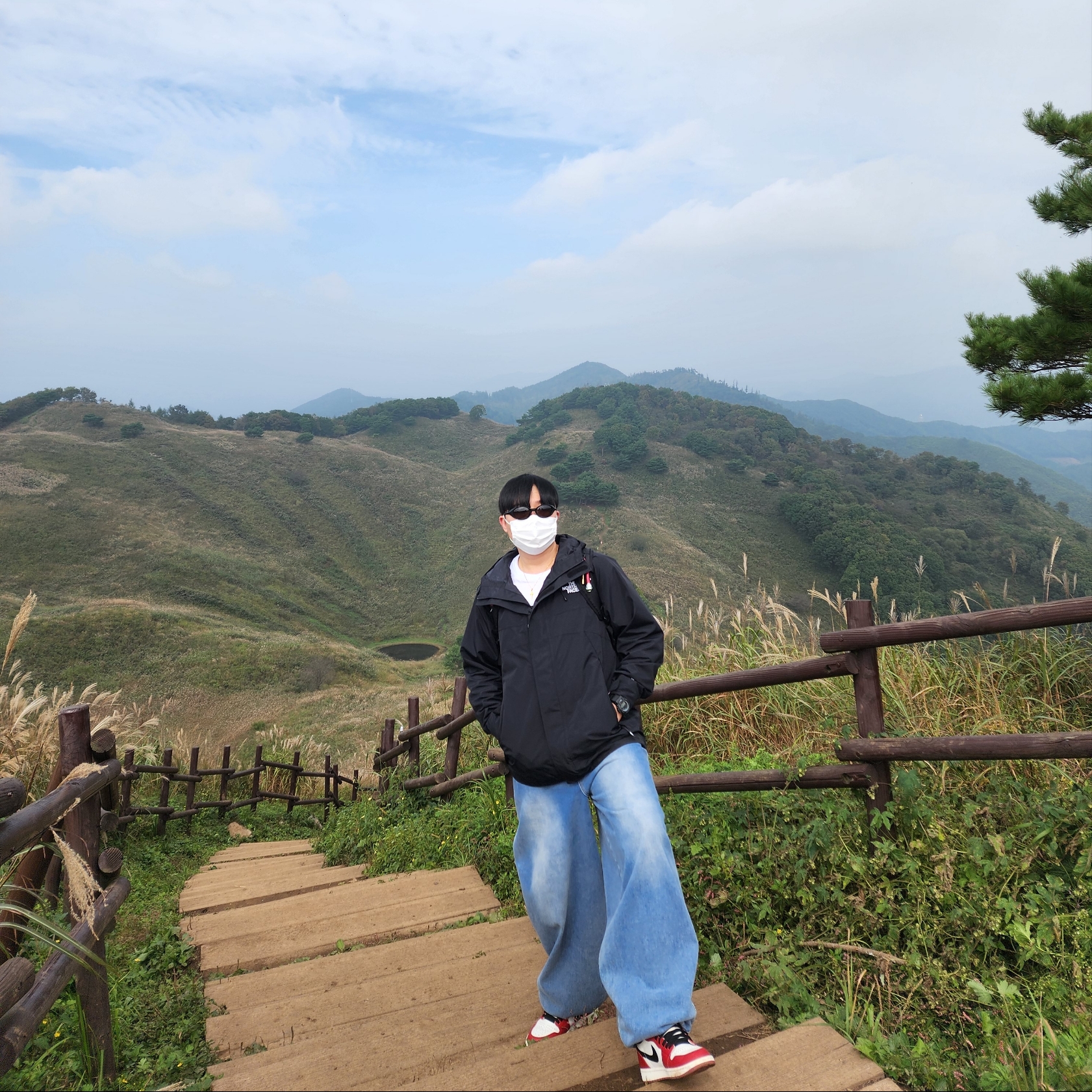 Oakley Eye Jacket Redux Matte Black Frame Prizm Grey Lenses High Bridge Fit, Casio G-Shock x Supreme x The North Face DW-6900 Black 착용 스타일 - 2