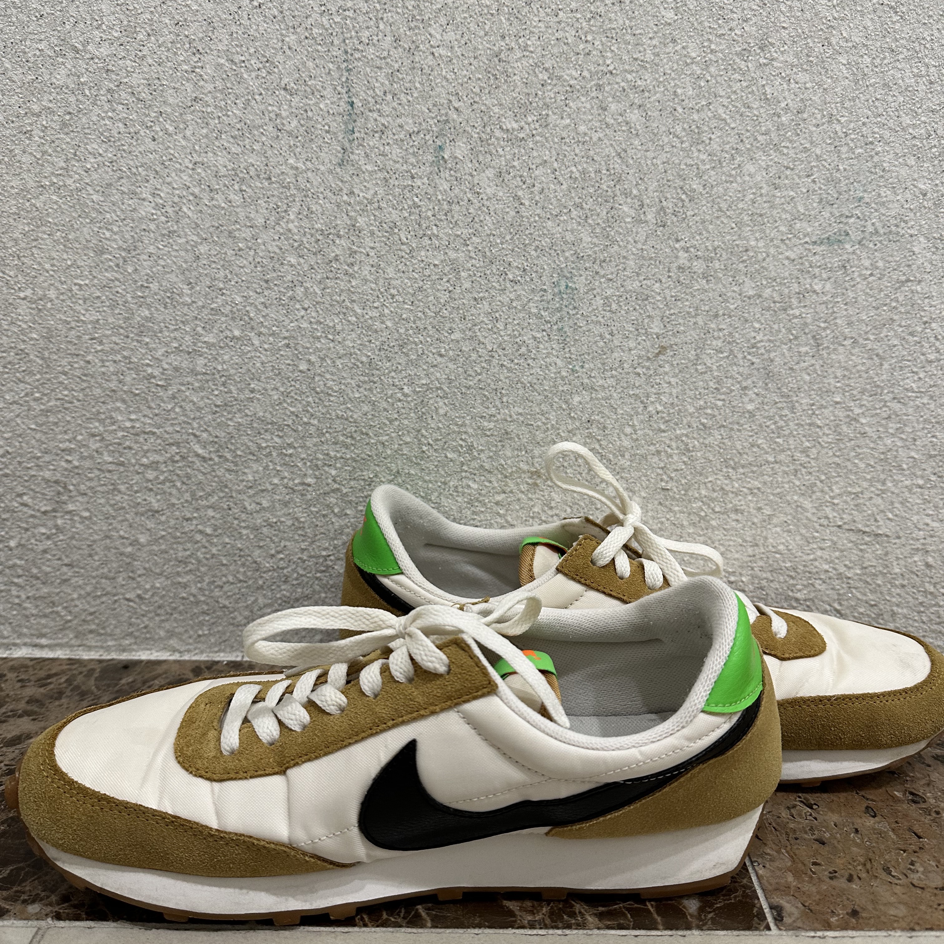 (W) Nike Daybreak Wheat 착용 스타일 - 3