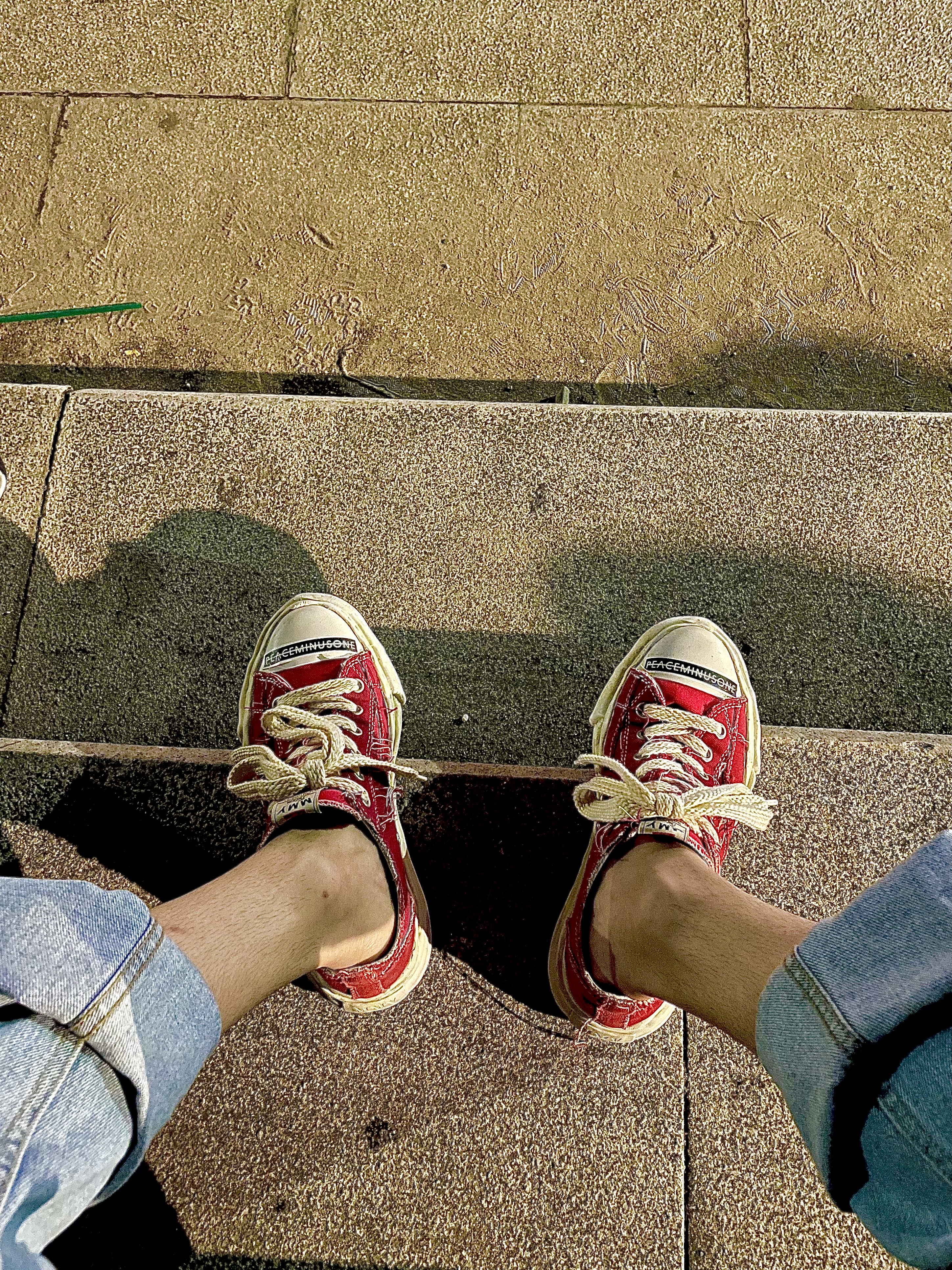 Peaceminusone 5 Panel Ball Cap #1 Blue, Maison Mihara Yasuhiro Peterson OG Sole OD Canvas Low-top Sneakers Red 착용 스타일 - 3