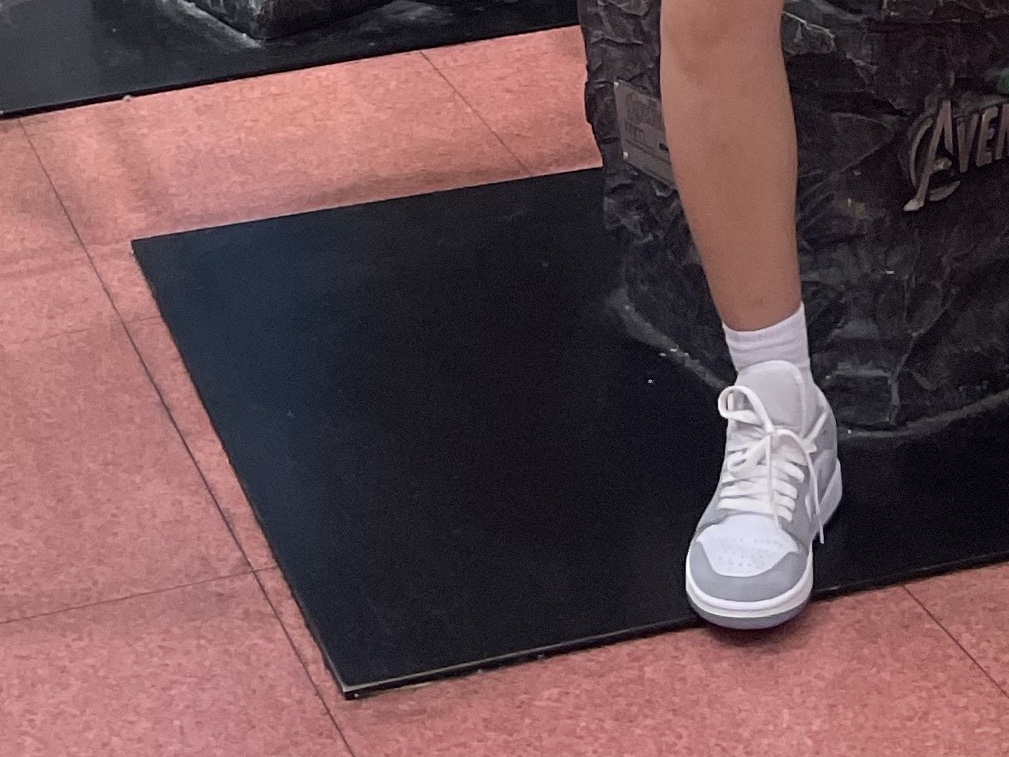 (W) Jordan 1 Low White Wolf Grey 착용 스타일 - 2