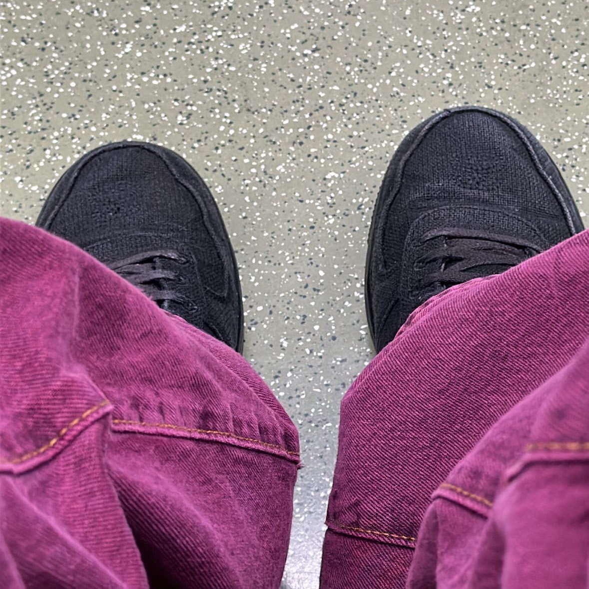 Nike x Stussy Air Force 1 Low Triple Black 착용 스타일