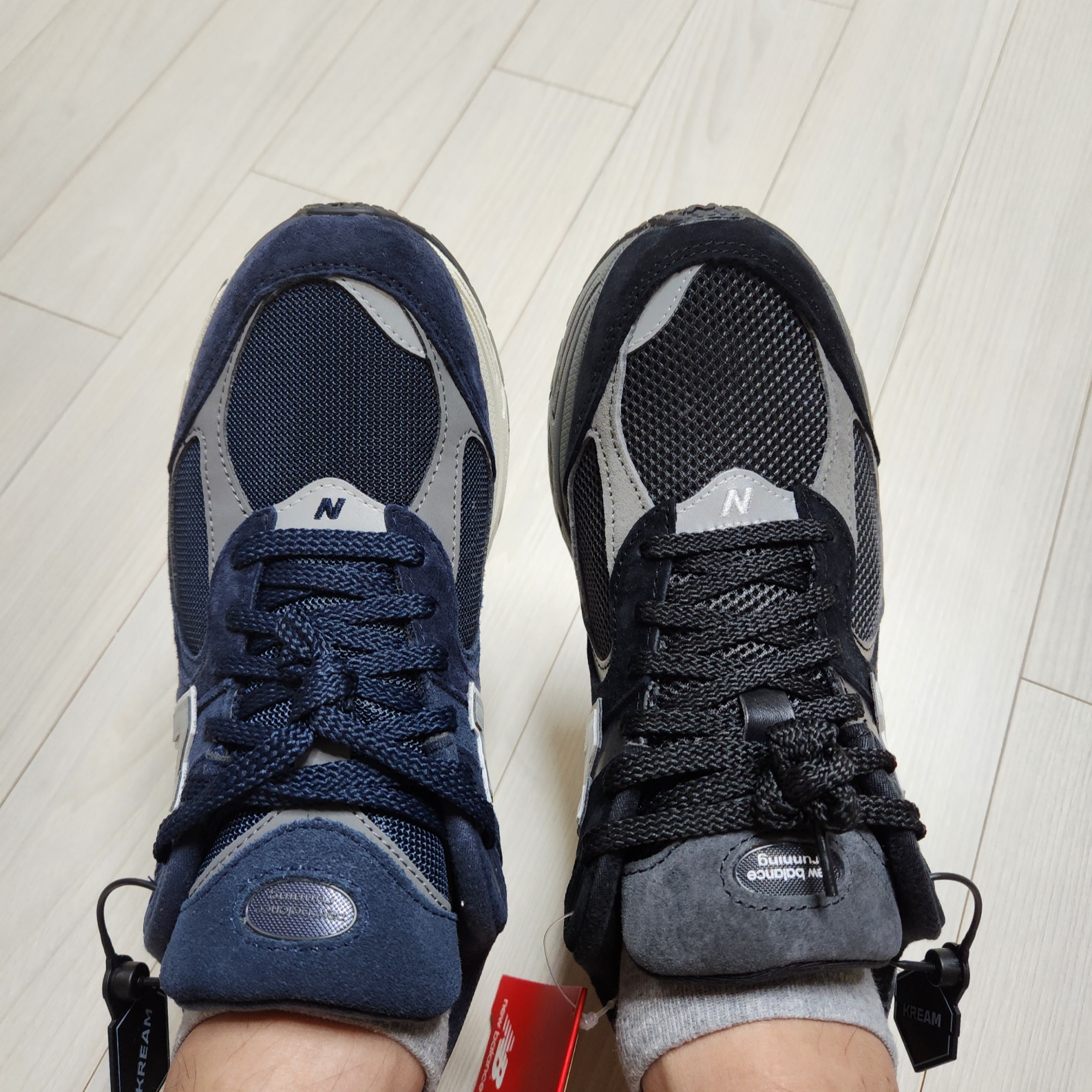 New Balance 2002R Eclipse Castlerock, New Balance 2002R Black Dark Grey - JD Sports Exclusive 착용 스타일