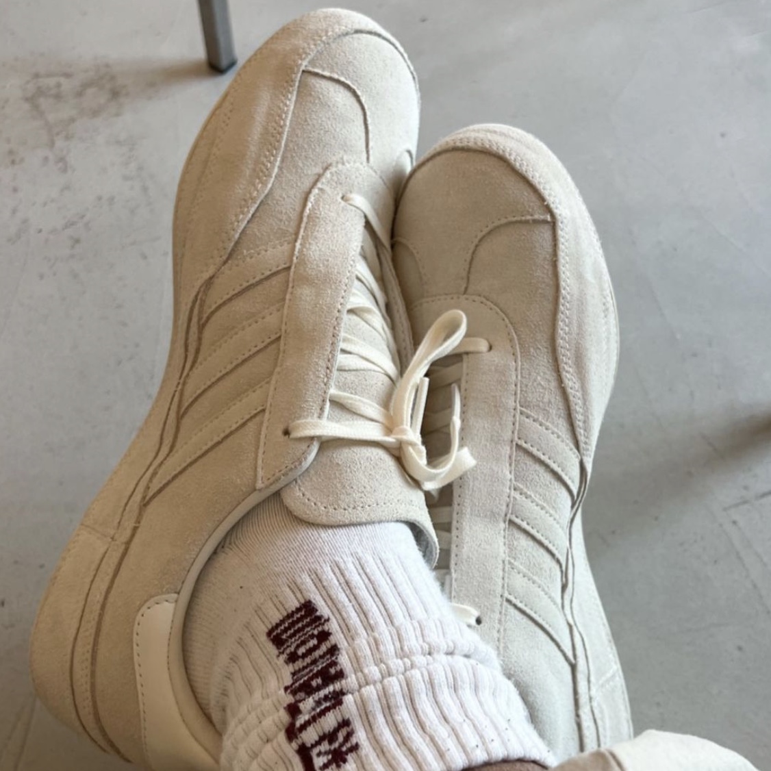 Y-3 Gazelle Cream White 착용 스타일