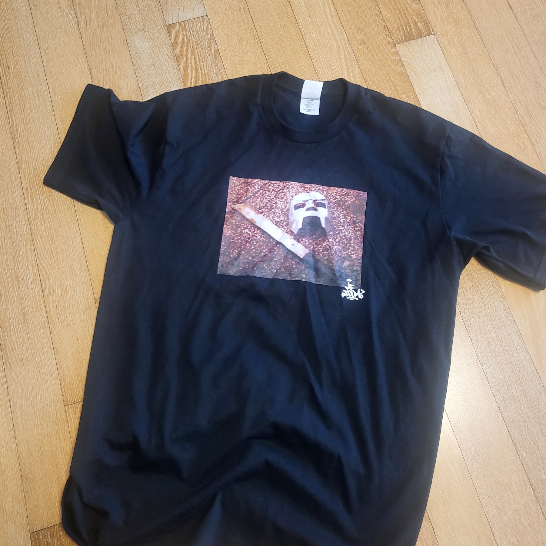 Supreme x MF Doom T-Shirt Black - 23FW 착용 스타일