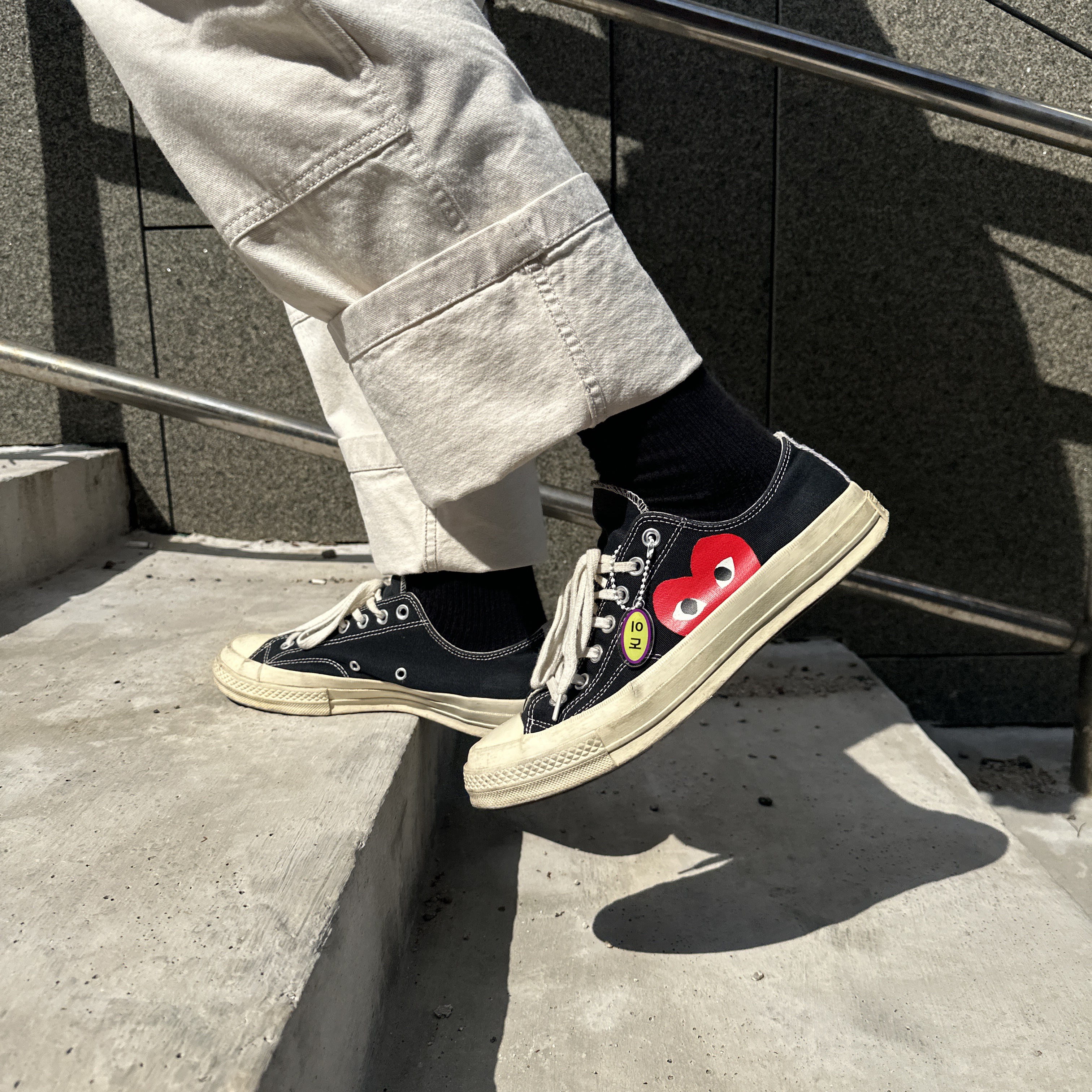 Converse x Play Comme des Garcons Chuck 70 Ox Black 착용 스타일