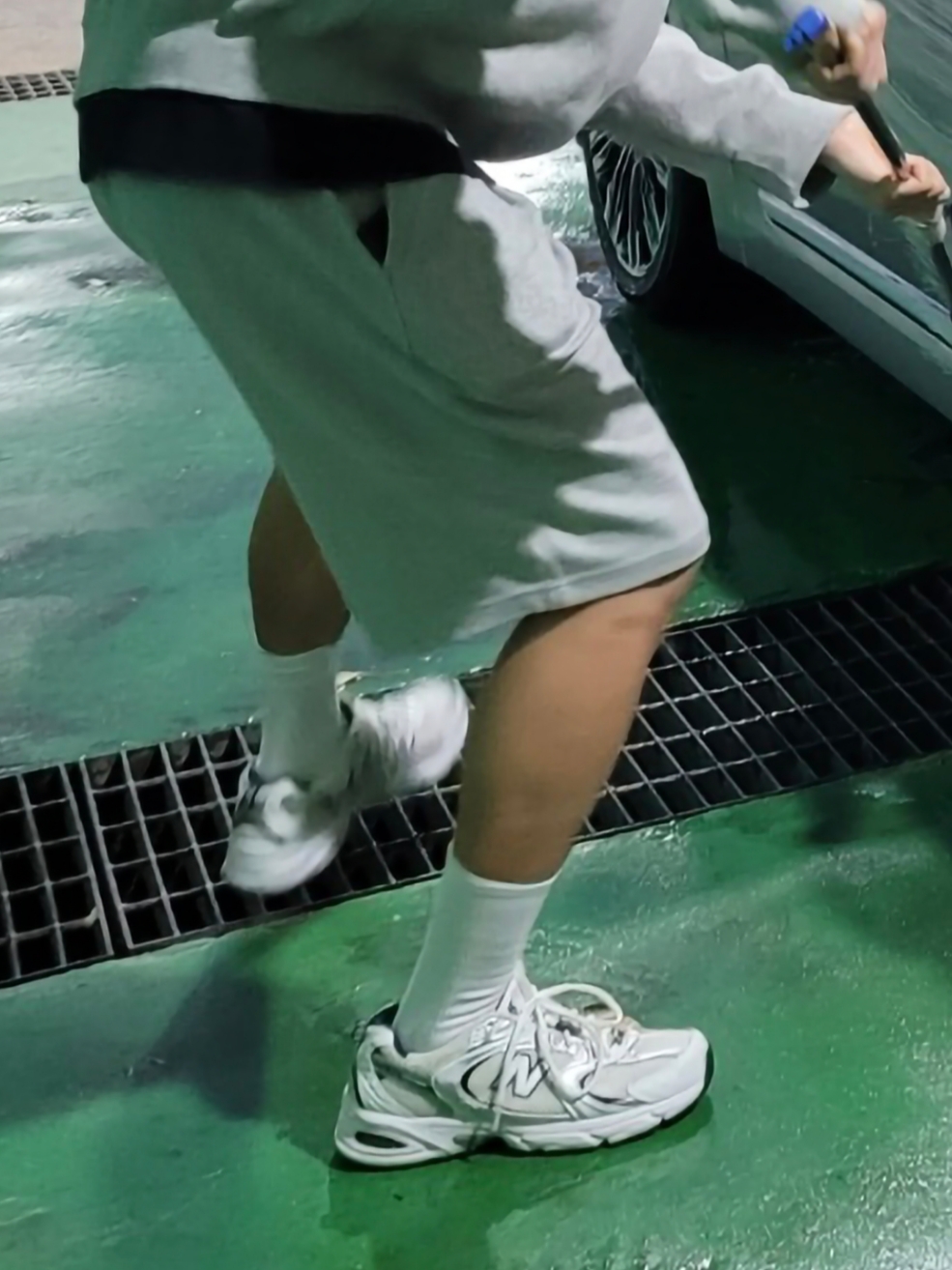 New Balance 530 White 착용 스타일