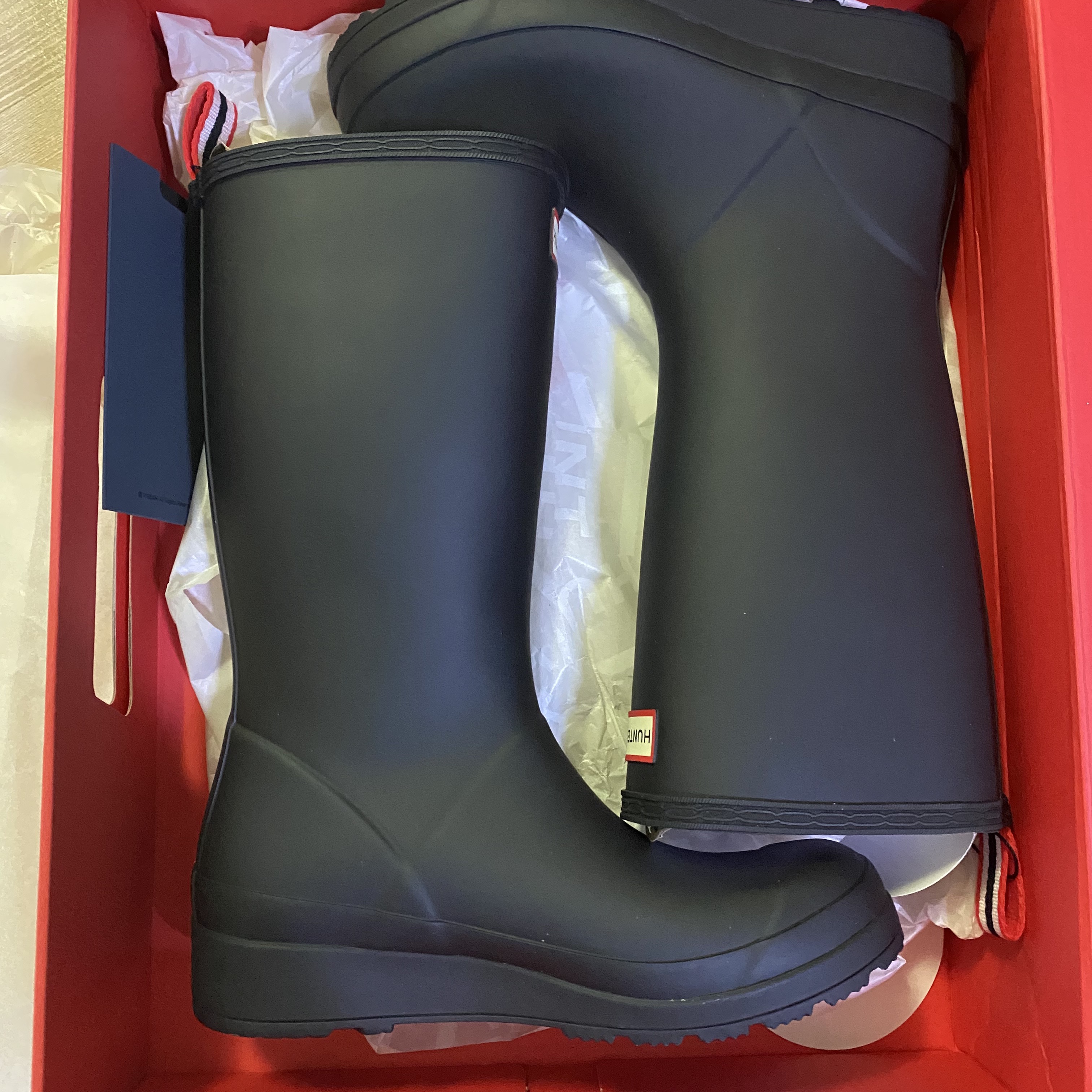 (W) Hunter Play Tall Wellington Rain Boots Black 착용 스타일
