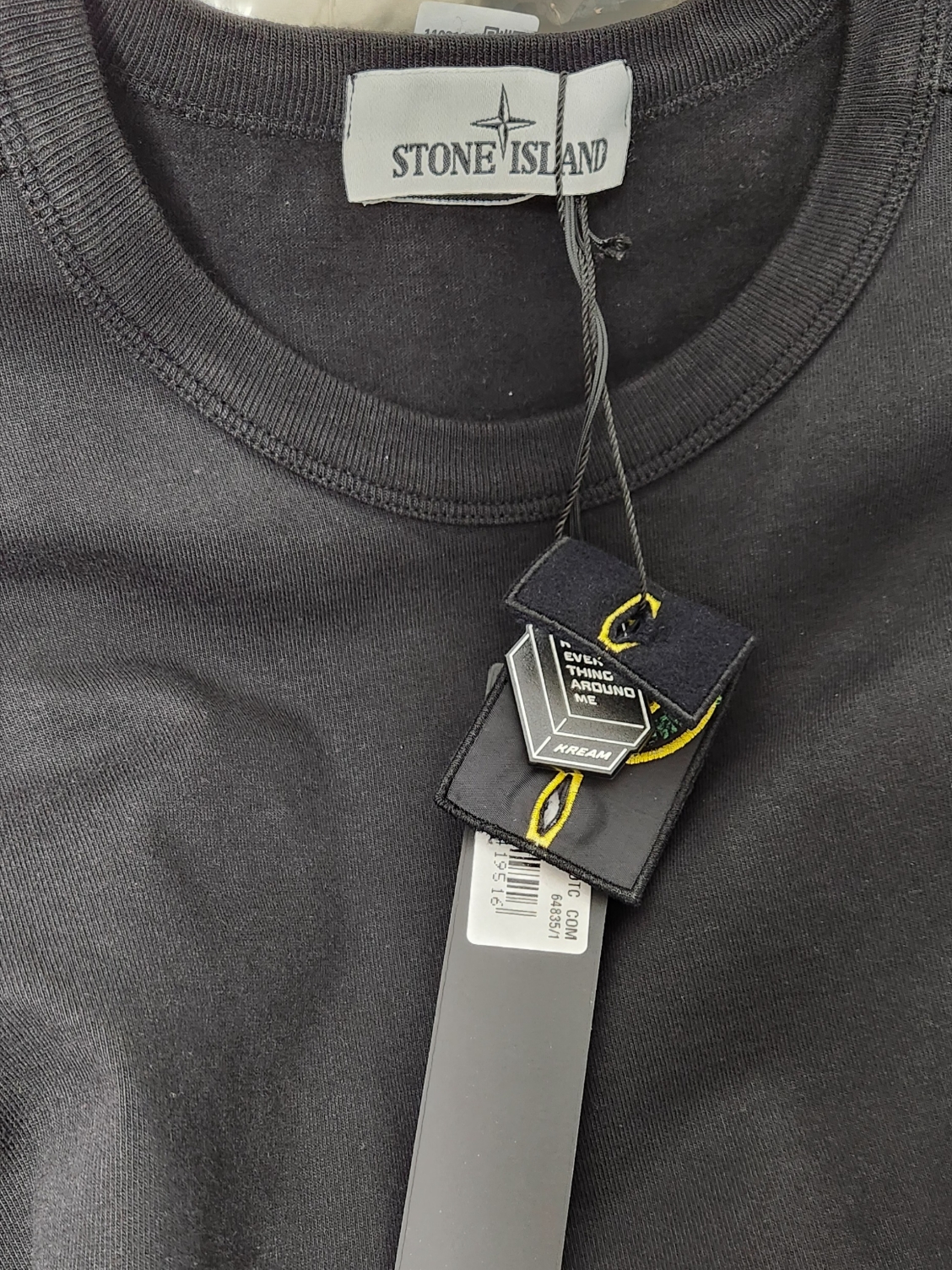 Stone Island 64450 Long Sleeve Crewneck Sweatshirt Black - 21FW 착용 스타일