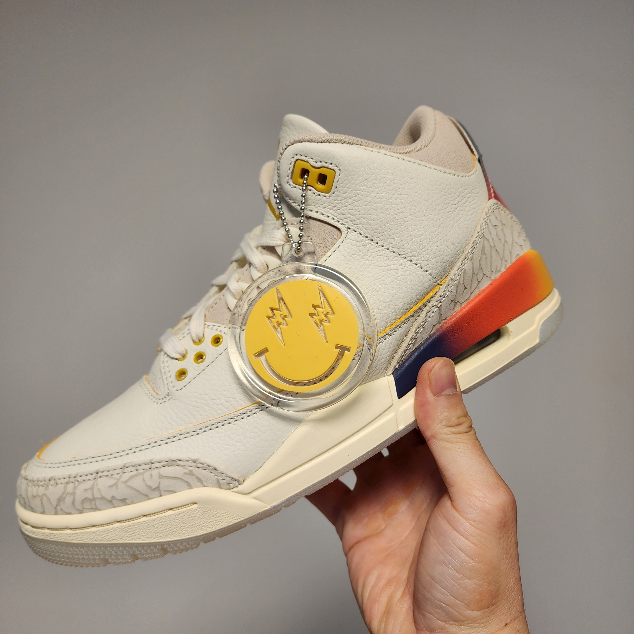 Jordan 3 x J Balvin Retro SP Sunset 착용 스타일 - 1