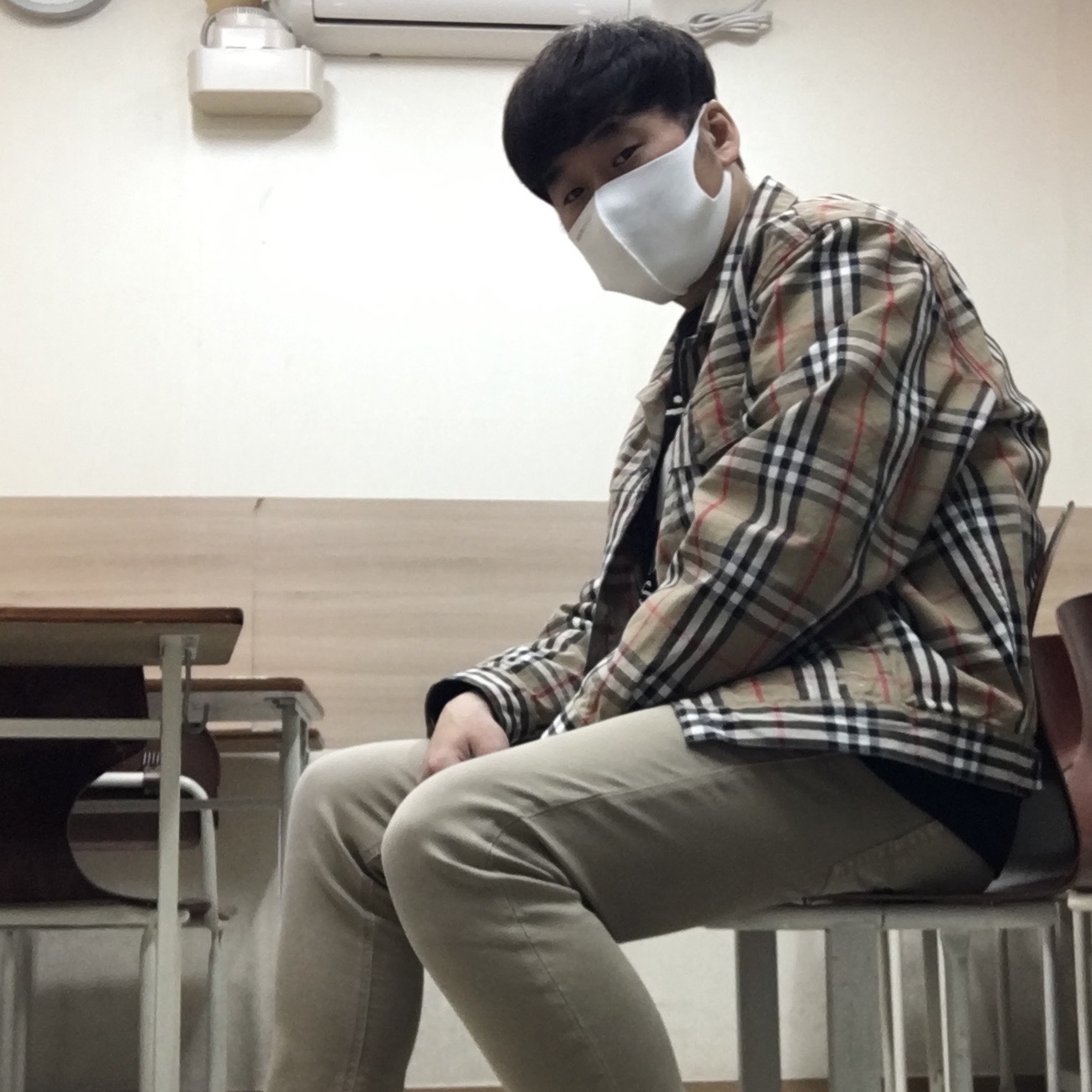 Supreme x Burberry Denim Trucker Jacket Beige - 22SS 착용 스타일