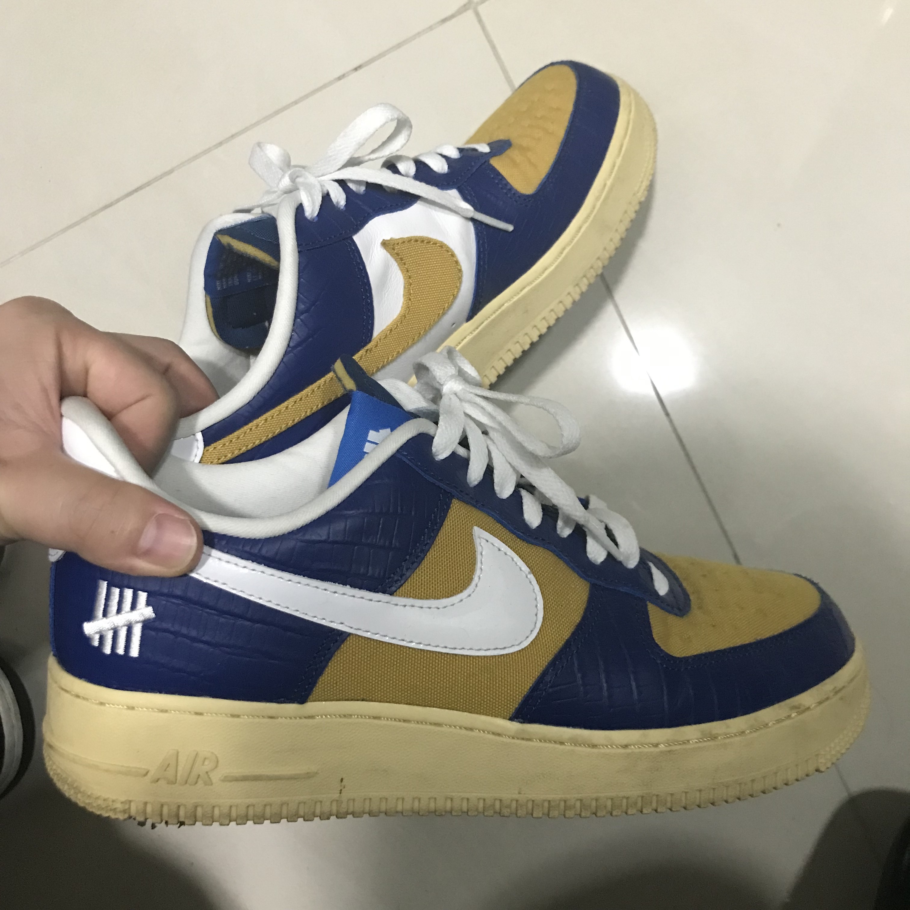 Nike x Undefeated Air Force 1 Low SP 5 On It Court Blue 착용 스타일