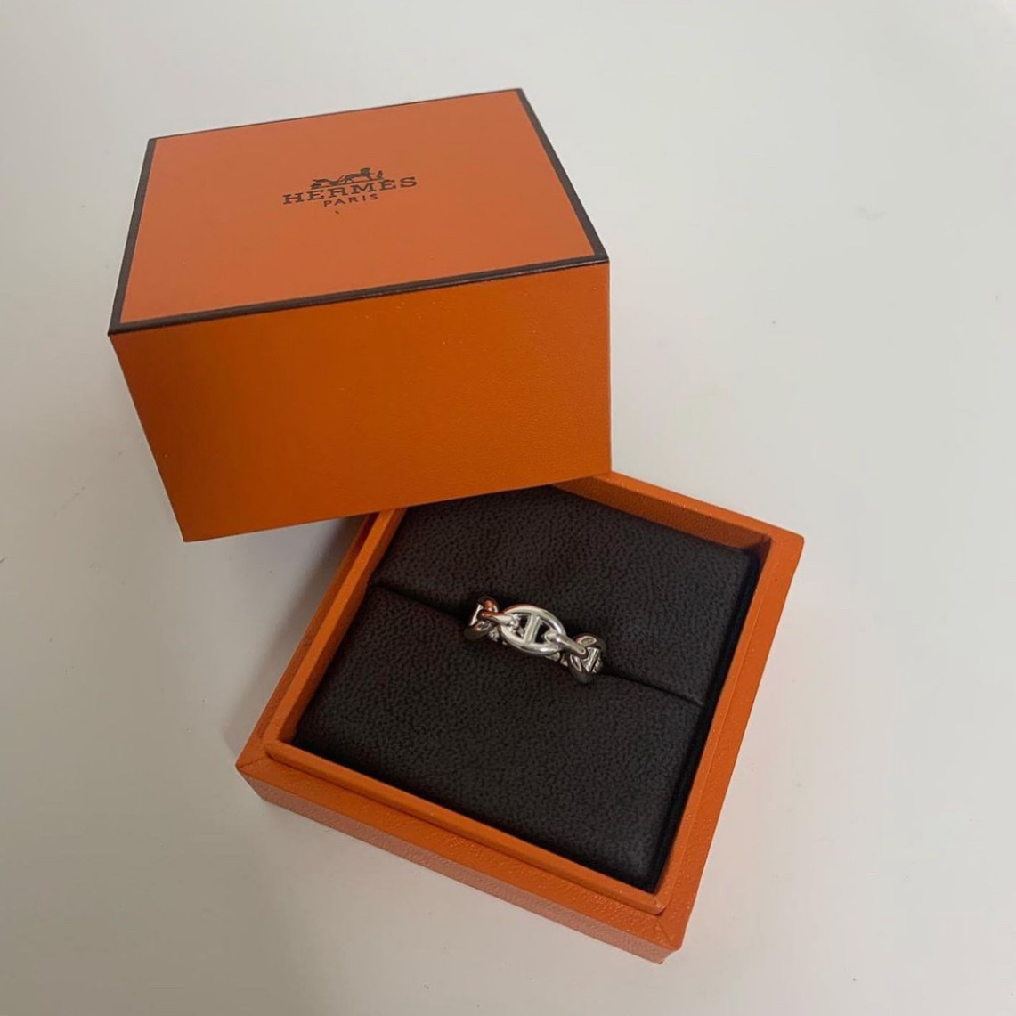 (W) Hermes Small Chaine D'Ancre Enchainee Ring Sterling Silver 착용 스타일