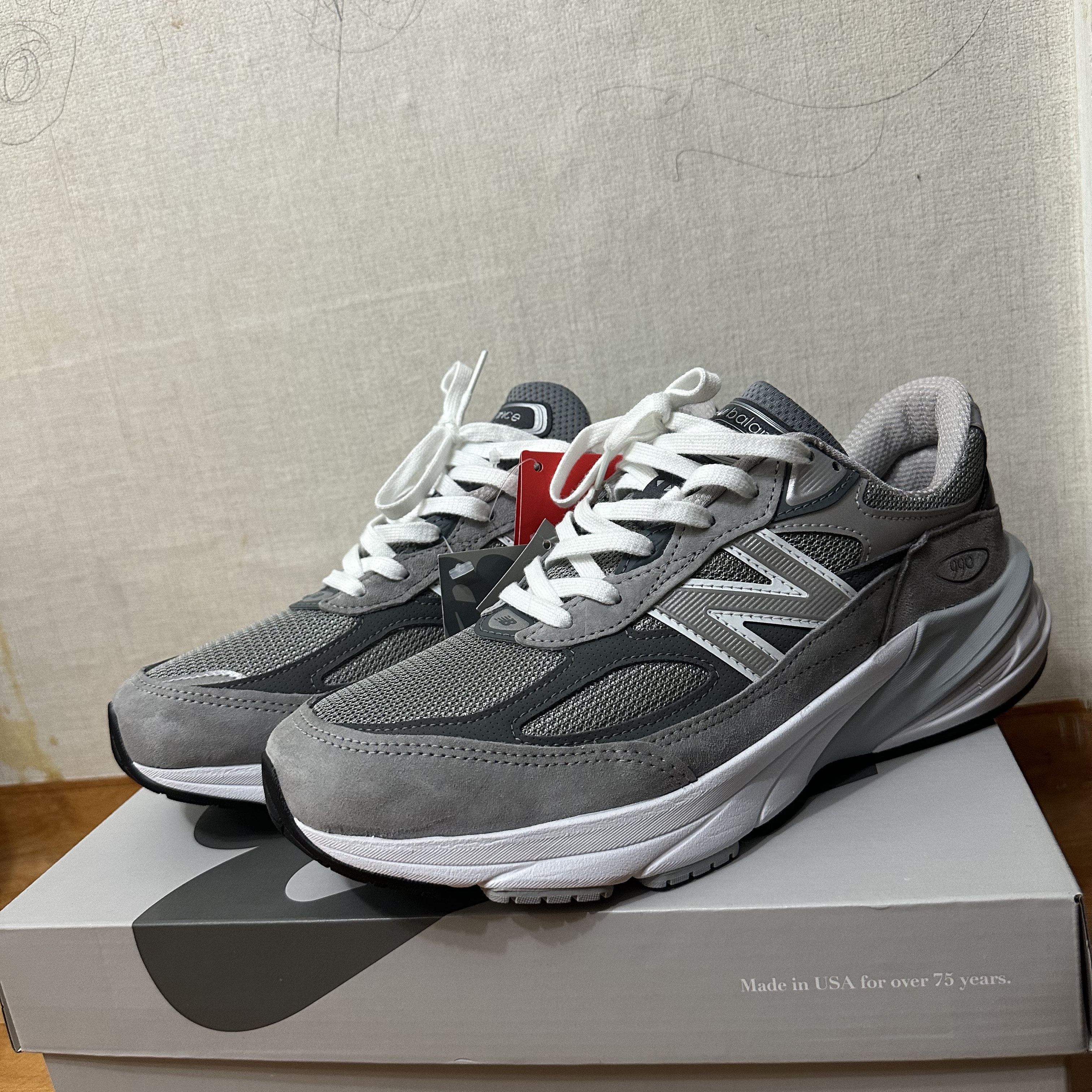 New Balance 990v6 Made in USA Grey - D Standard 착용 스타일