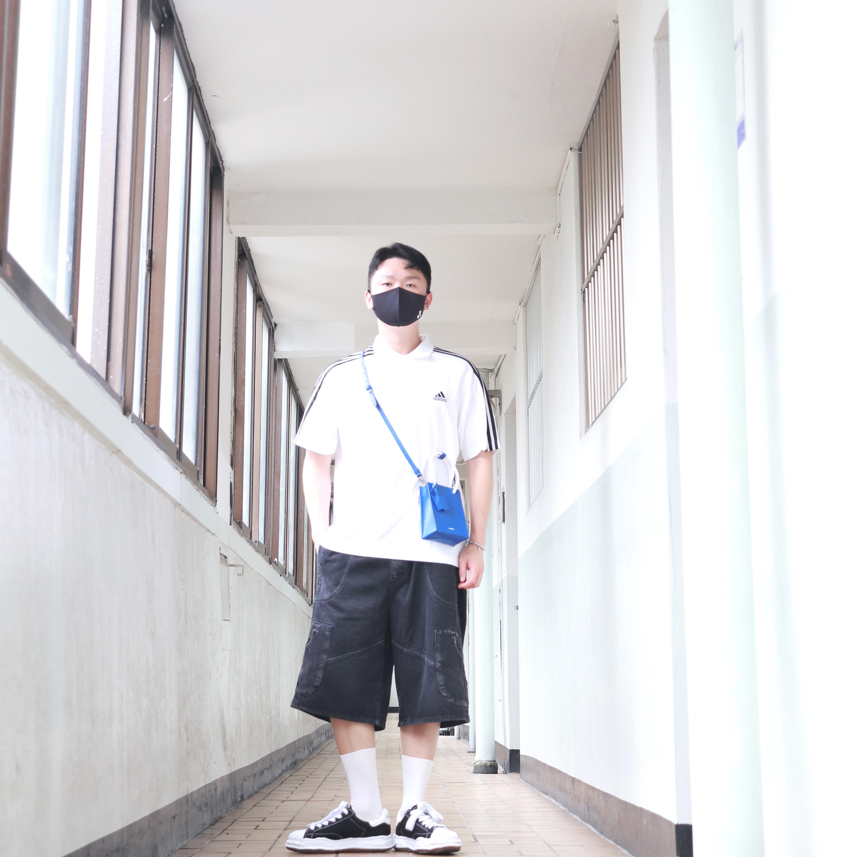 Ader Error Small Shopper Bag Blue, Maison Mihara Yasuhiro Blakey OG Sole Canvas Low-top Sneakers Black White 착용 스타일