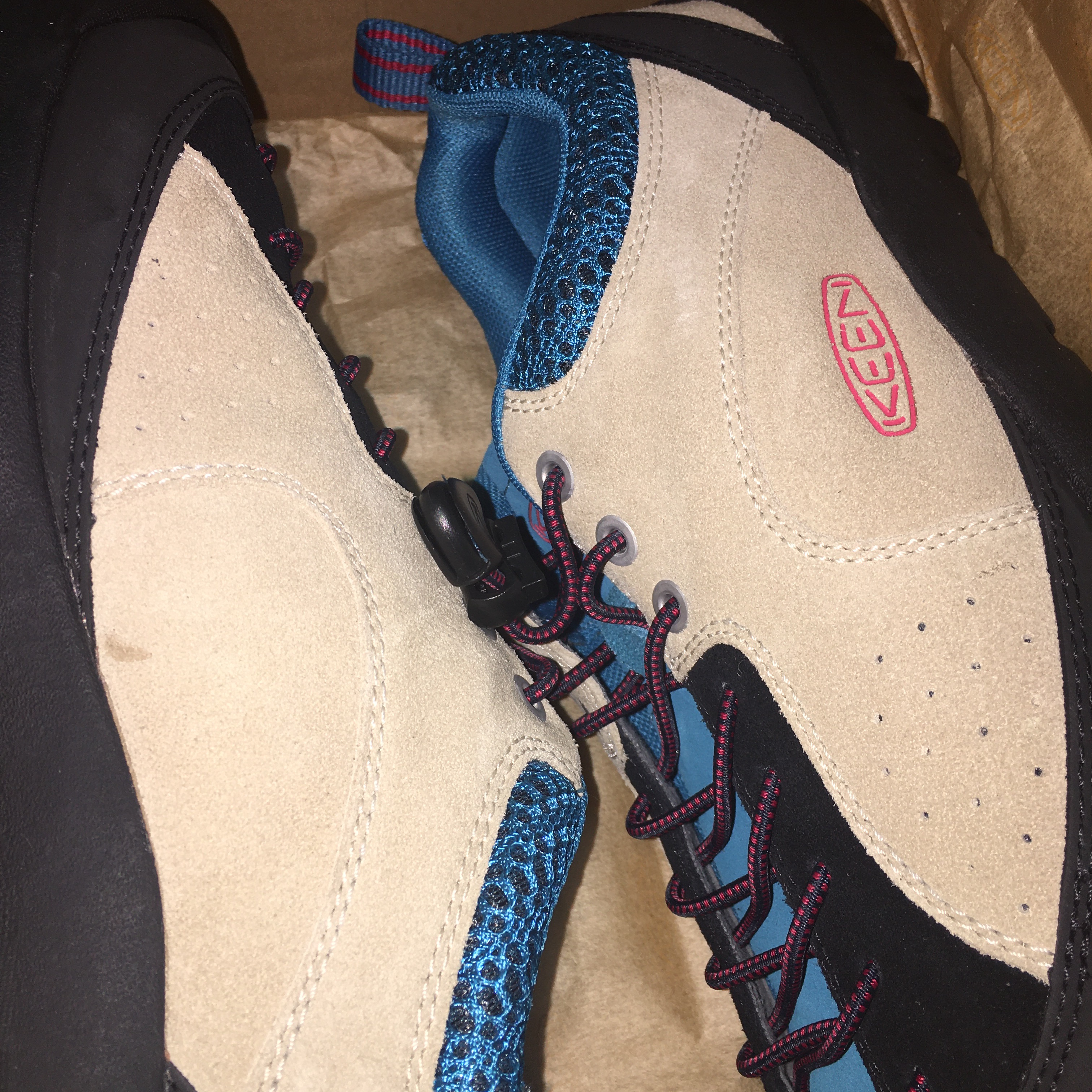 (W) Keen Jasper Rocks SP Sneakers Beige 착용 스타일