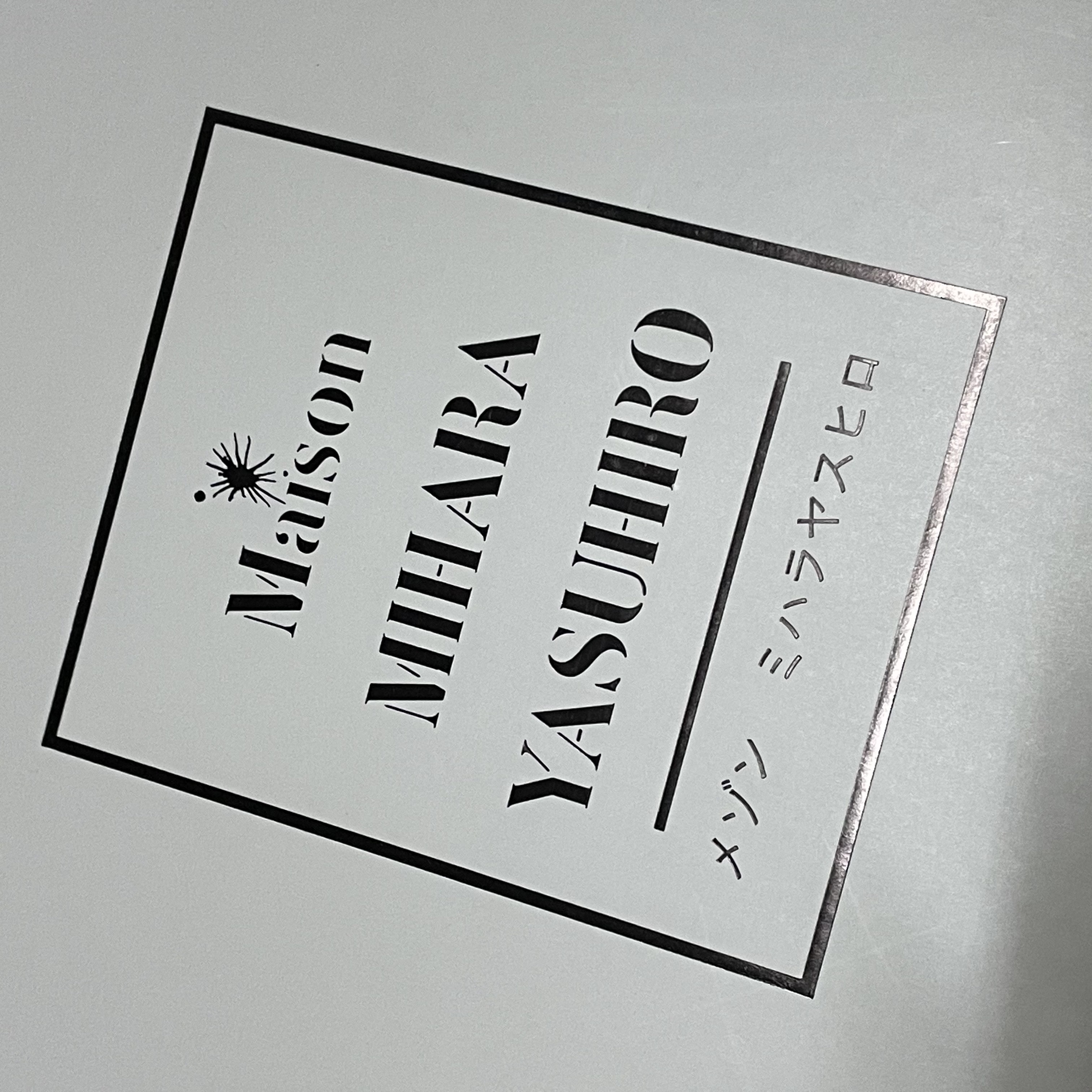 Maison Mihara Yasuhiro Blakey OG Sole Canvas Low-top Sneakers Black White 착용 스타일 - 2