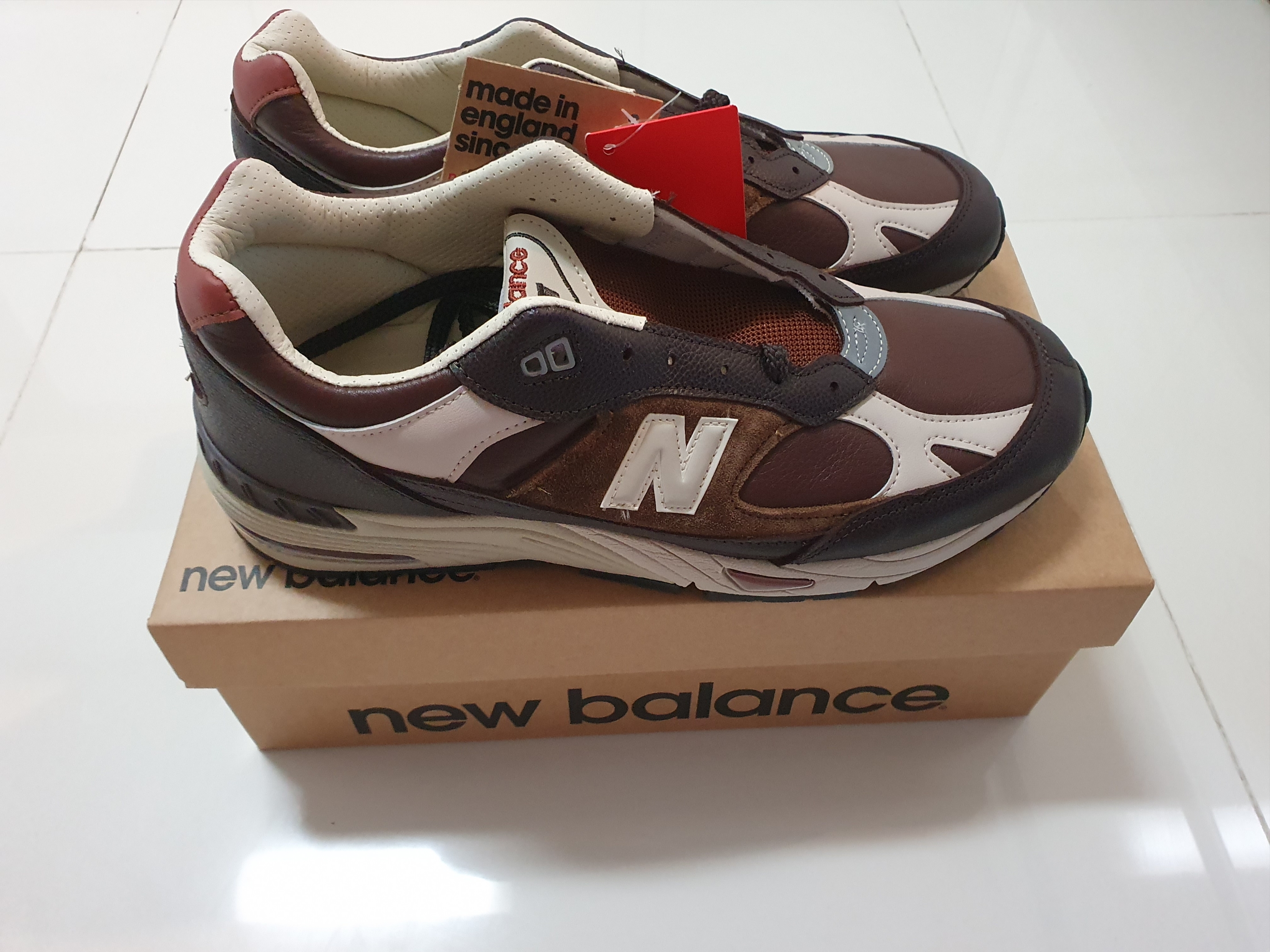 New Balance 991 Made in UK Earth French Roast 착용 스타일