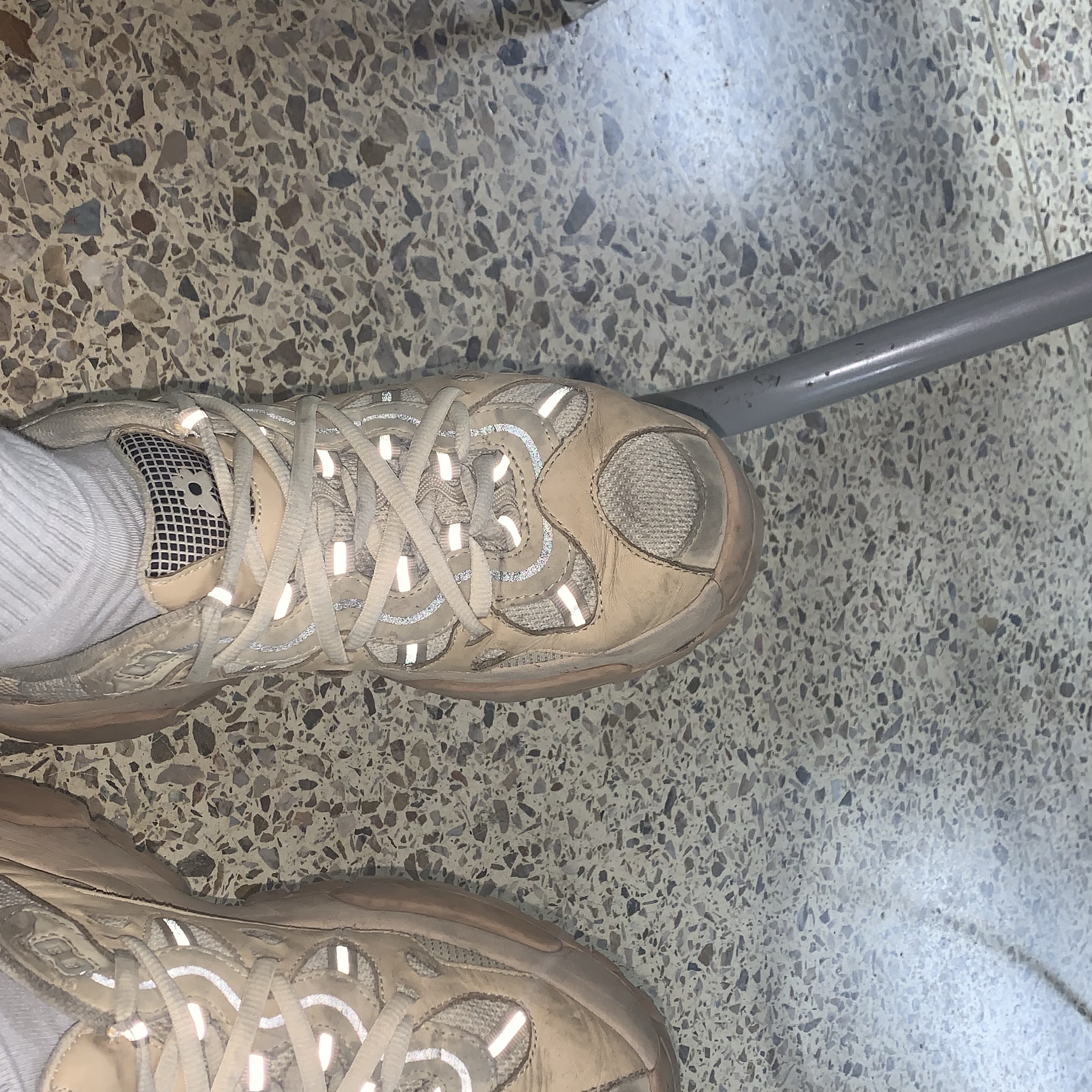 Converse x Golf le Fleur Biscotti 착용 스타일