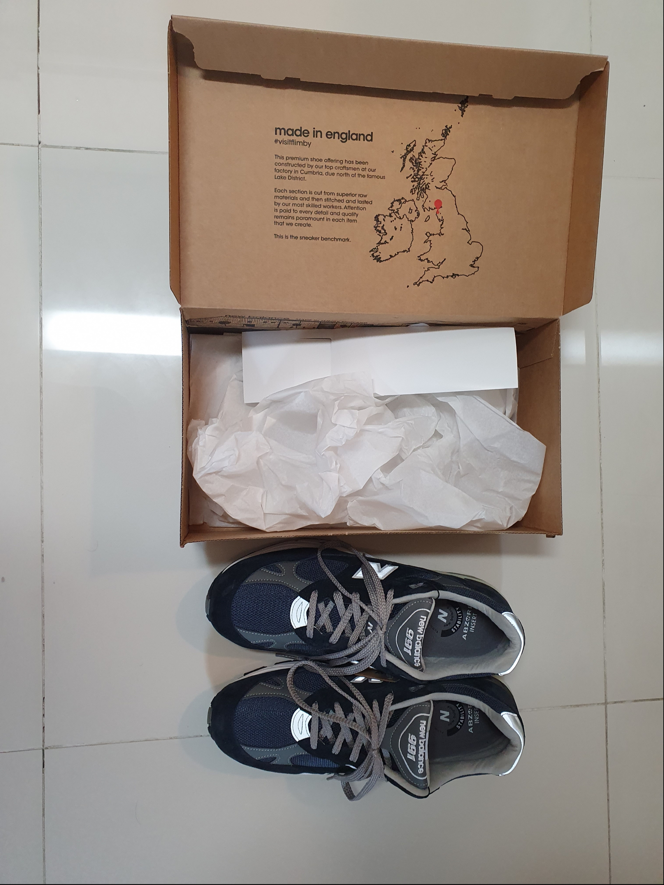 New Balance 991 Made in UK Navy 착용 스타일