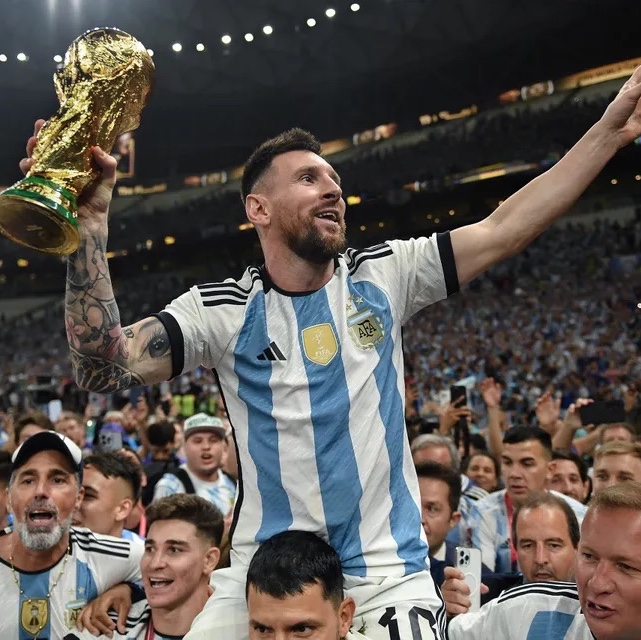 Adidas Argentina 2022 3 Star Home Authentic Jersey White Light Blue - KR Sizing (Non Marking Ver.) 착용 스타일 - 4