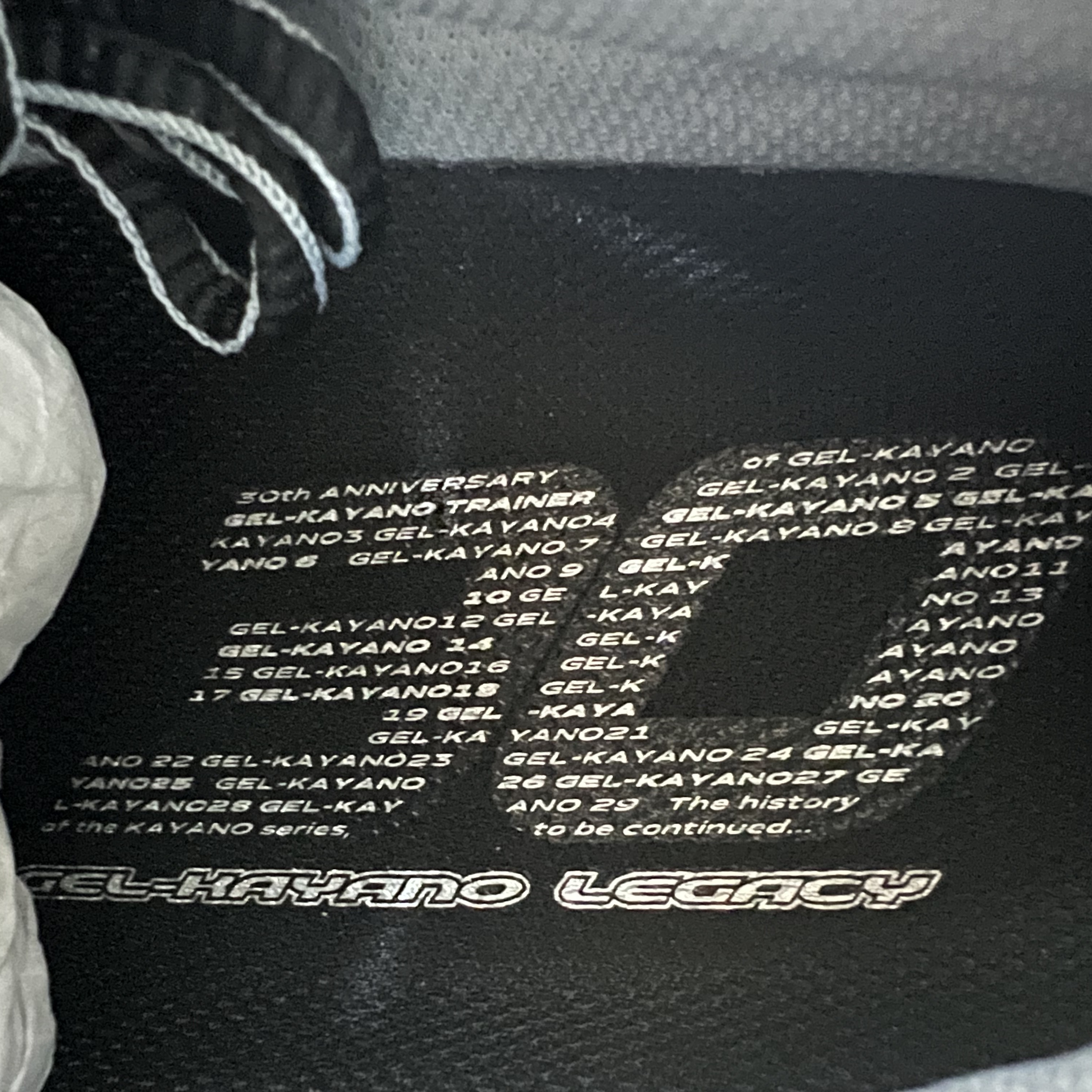 Asics Gel-Kayano Legacy Pure Silver 착용 스타일 - 2