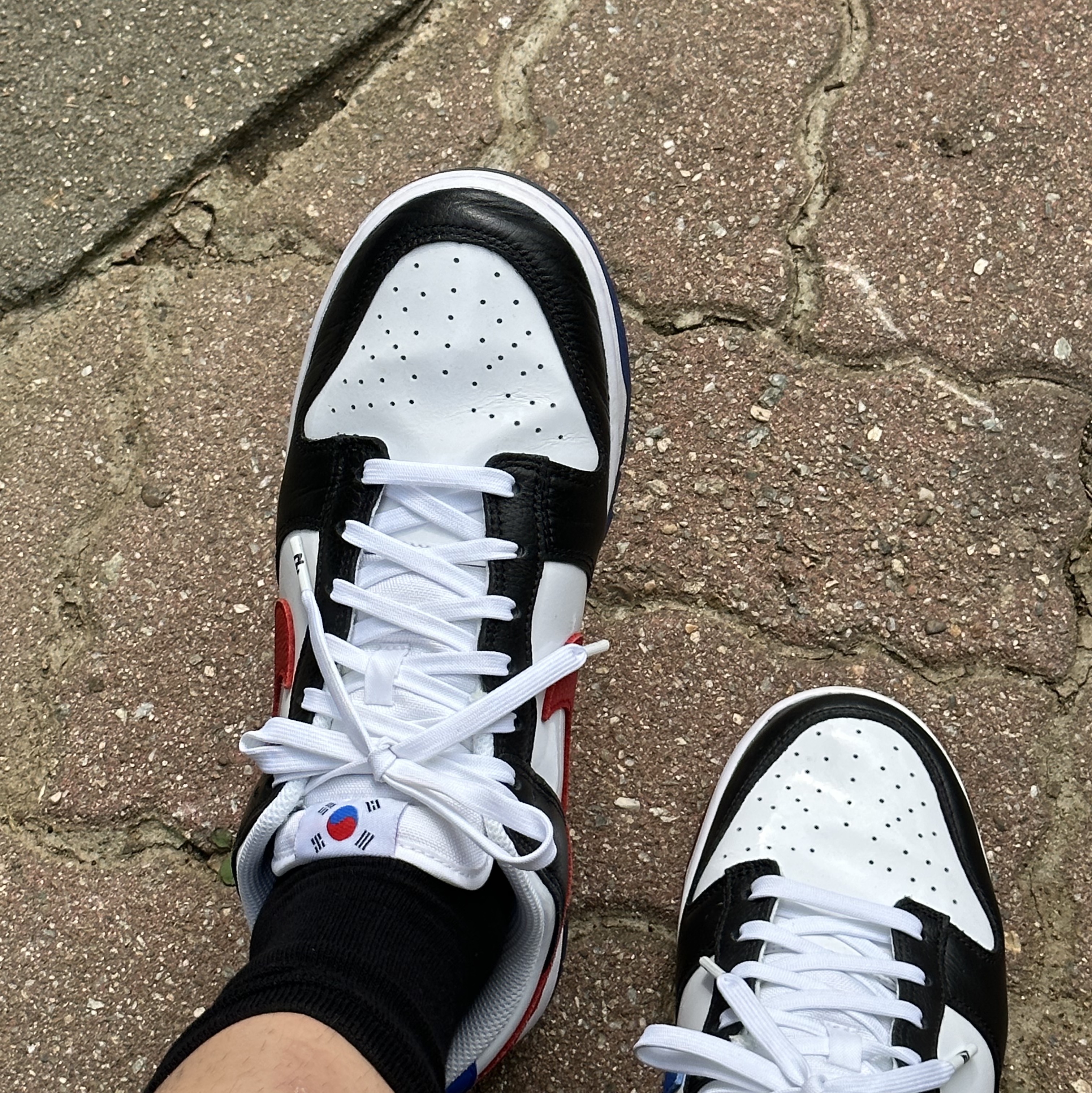Nike Dunk Low SE Seoul 착용 스타일