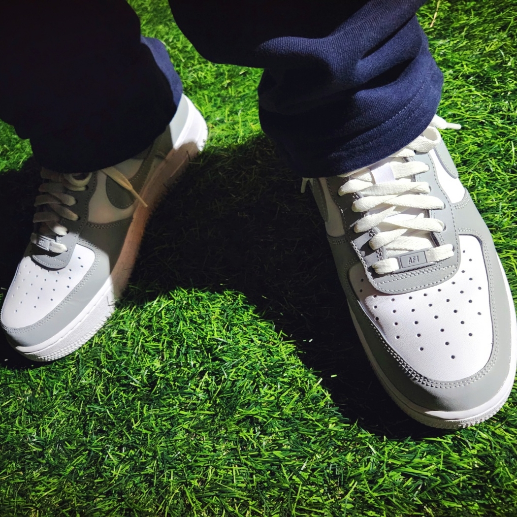 Nike Air Force 1 Low White Grey 착용 스타일 - 4