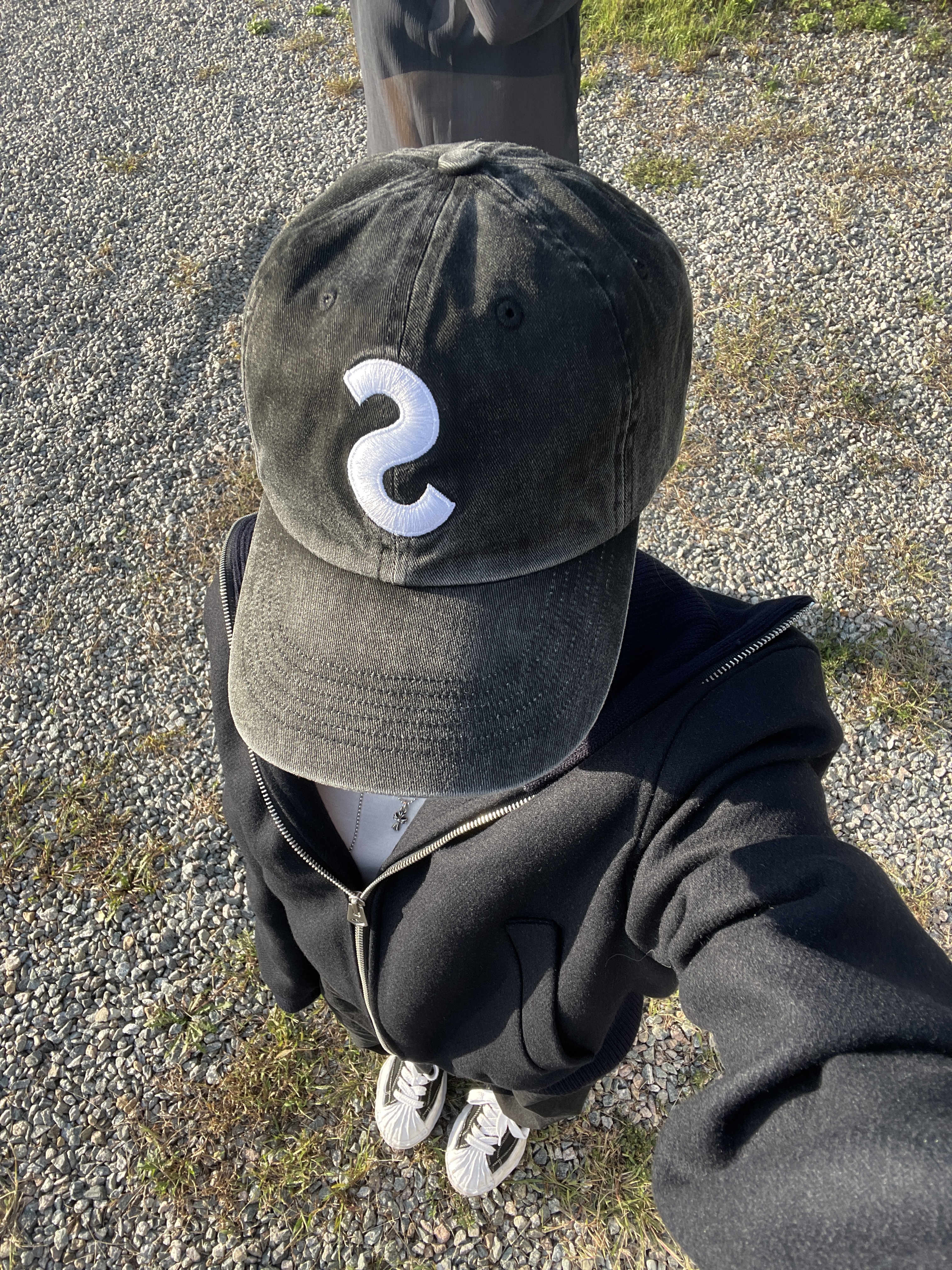 Maison Mihara Yasuhiro Blakey OG Sole Canvas Low-top Sneakers Black White, Supreme Pigment Print S Logo 6-Panel Black - 23FW 착용 스타일