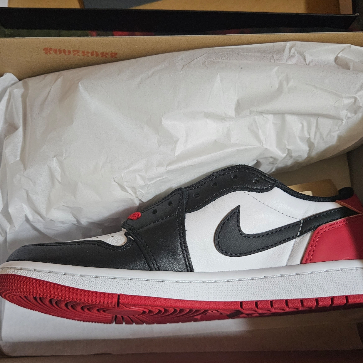 Jordan 1 Retro Low OG Black Toe 착용 스타일