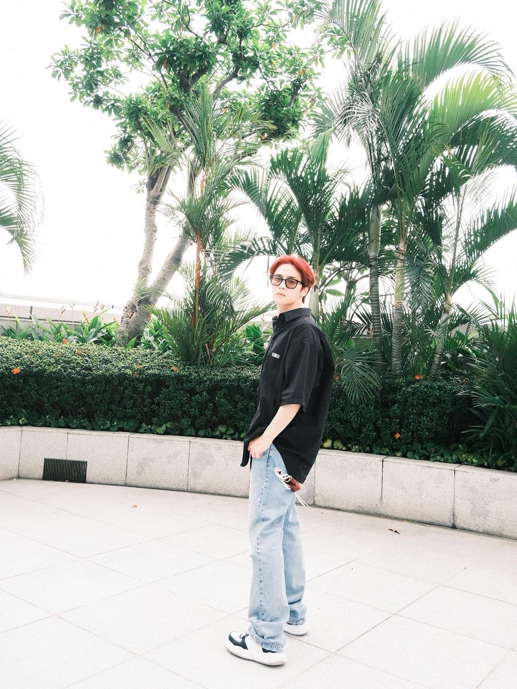 Maison Mihara Yasuhiro Wayne OG Sole Leather Low-top Sneakers Black White, Gentle Monster Lilit 01 BR Black Brown 착용 스타일