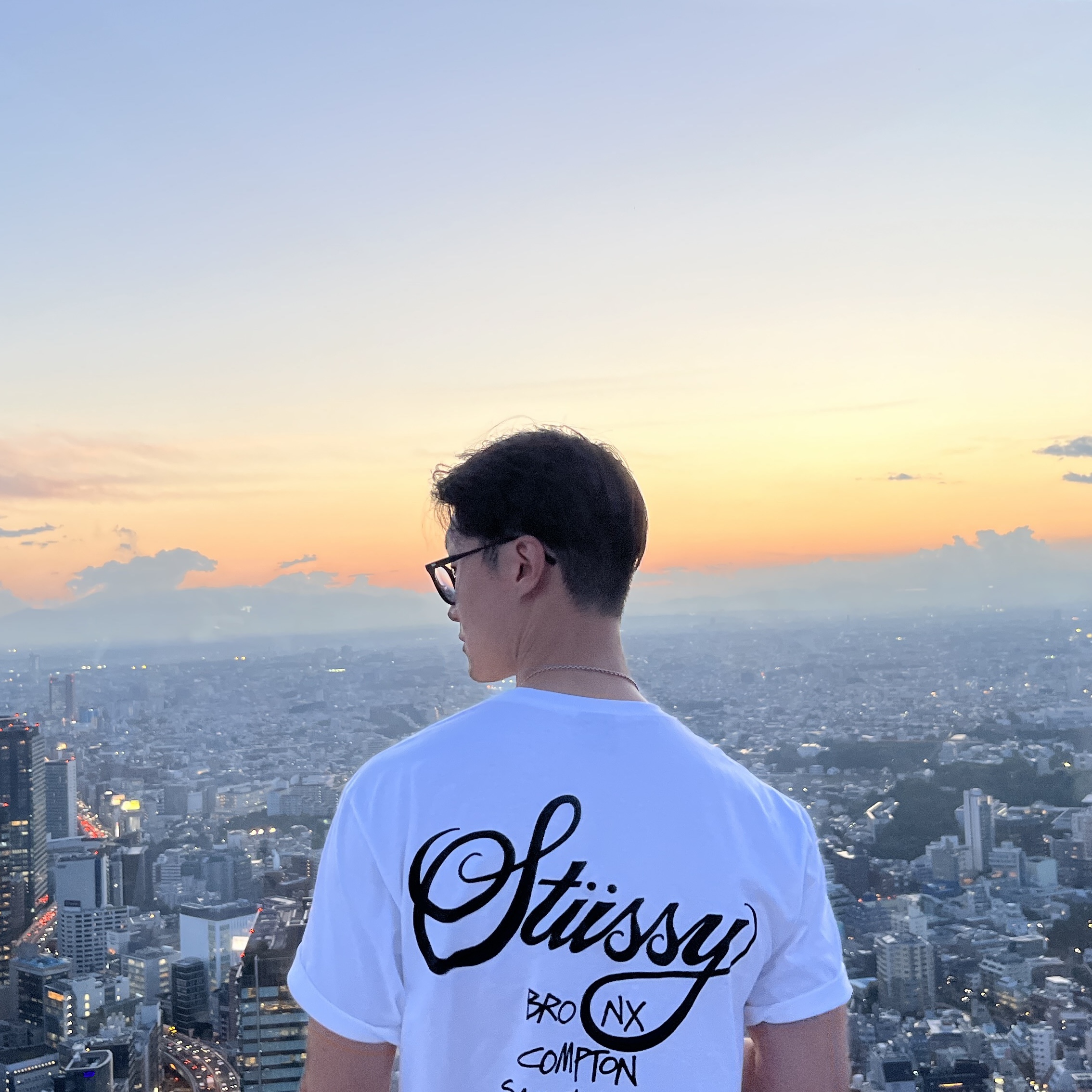 Stussy World Tour T-Shirt White 2023 착용 스타일