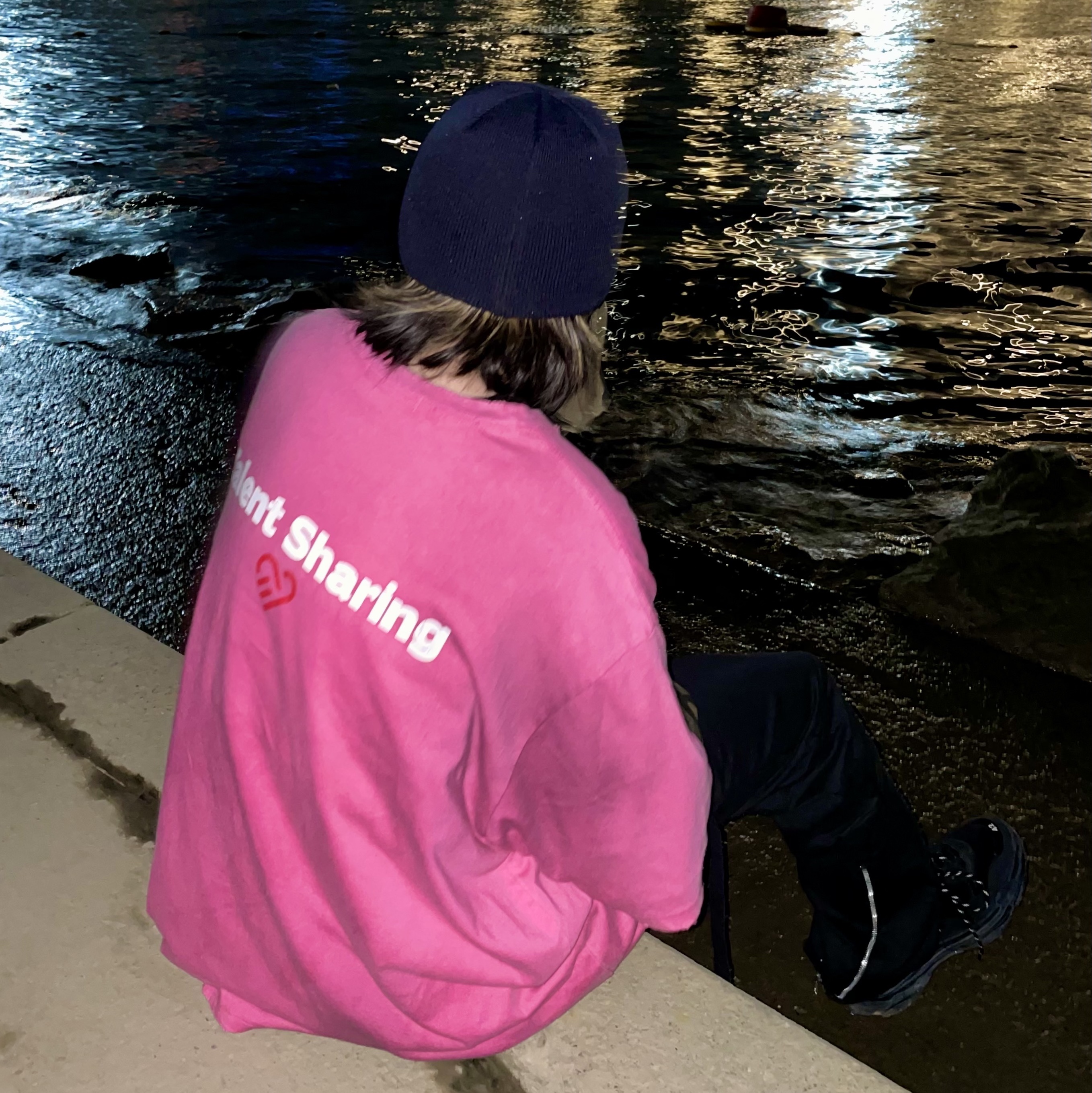 Project G/R Orgasm Donor T-Shirt Dirty Pink, Balenciaga Triple S Sneakers Clear Sole Black 착용 스타일 - 1