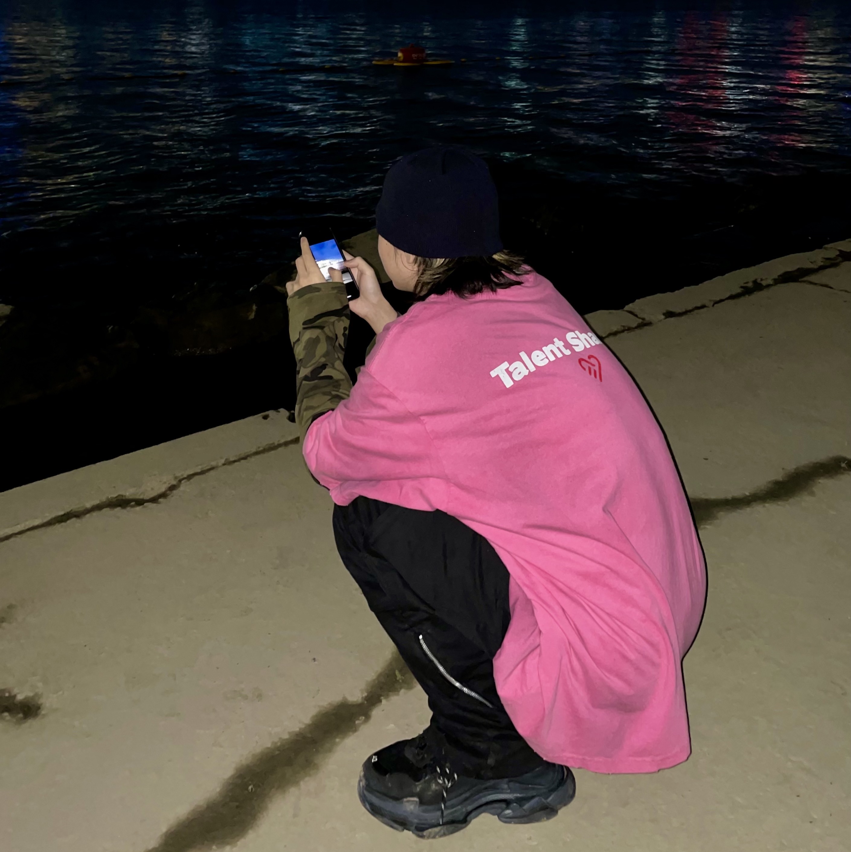 Project G/R Orgasm Donor T-Shirt Dirty Pink, Balenciaga Triple S Sneakers Clear Sole Black 착용 스타일 - 2