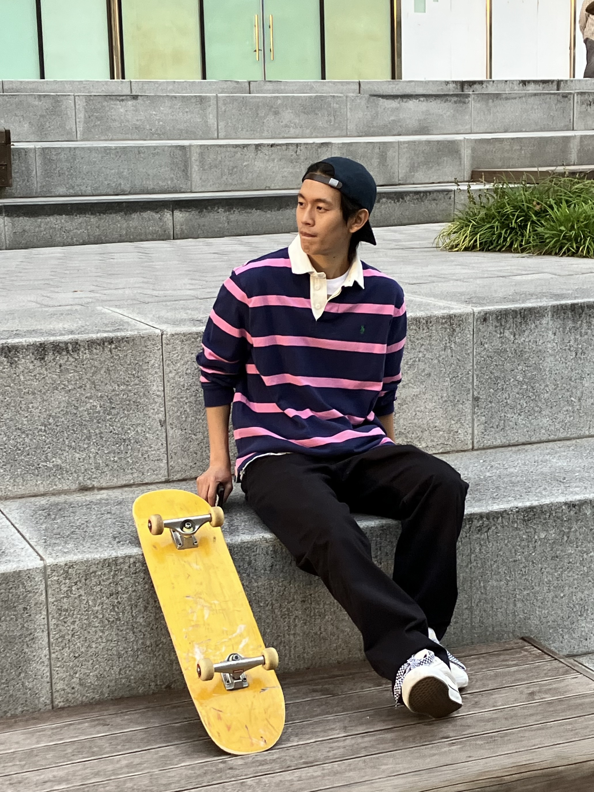 Vans Vault Knu-Skool VLT LX Suede Marshmallow 착용 스타일 - 1