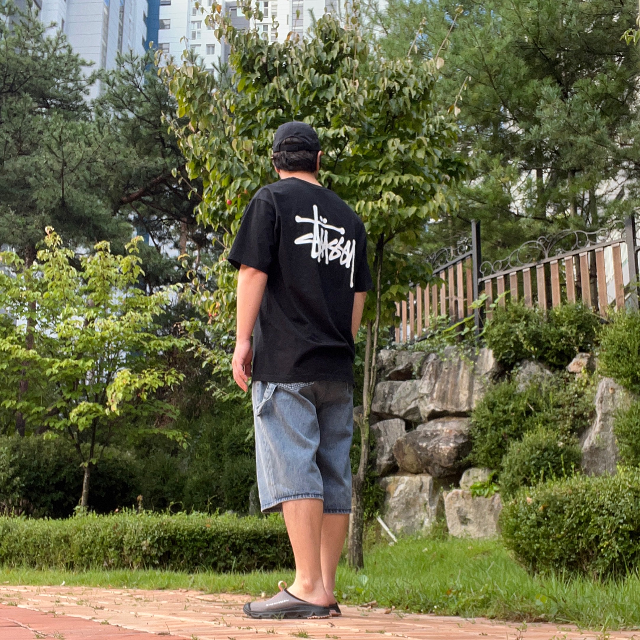 Salomon RX Slide 3.0 Pewter, Stussy Basic Stussy T-Shirt Black 2022 착용 스타일 - 3
