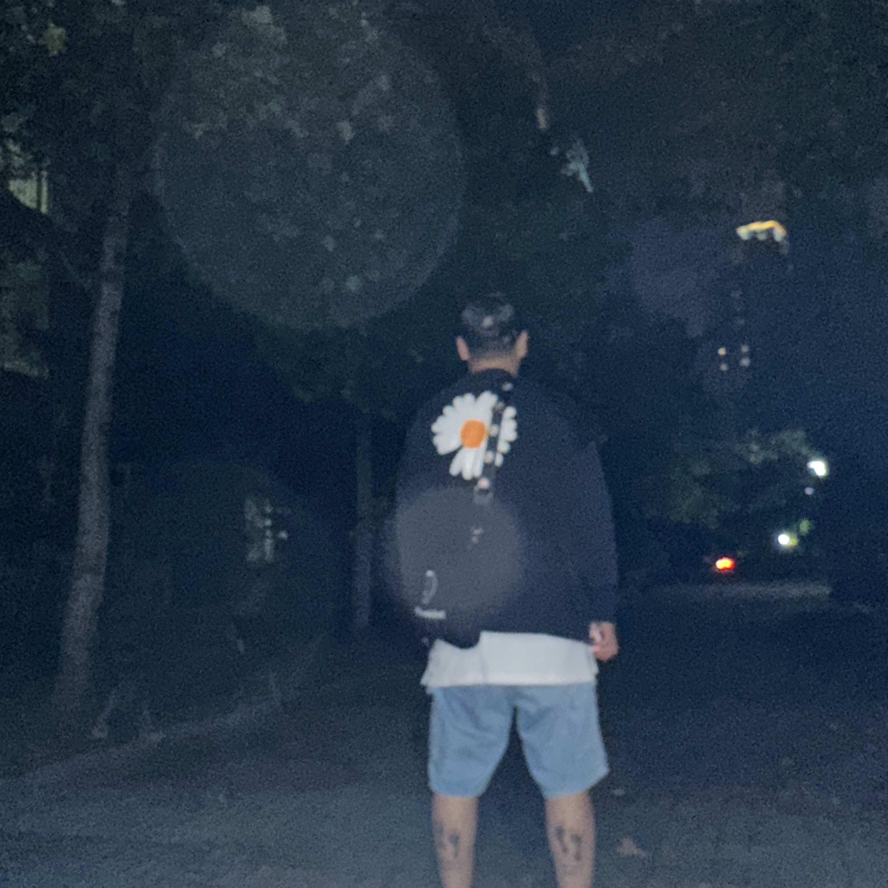 Darkr8m Studio x Hardhitters Satin Reflective Logo Cap, Nike x Peaceminusone LS T-Shirt Black (DR0098-010) 착용 스타일 - 2