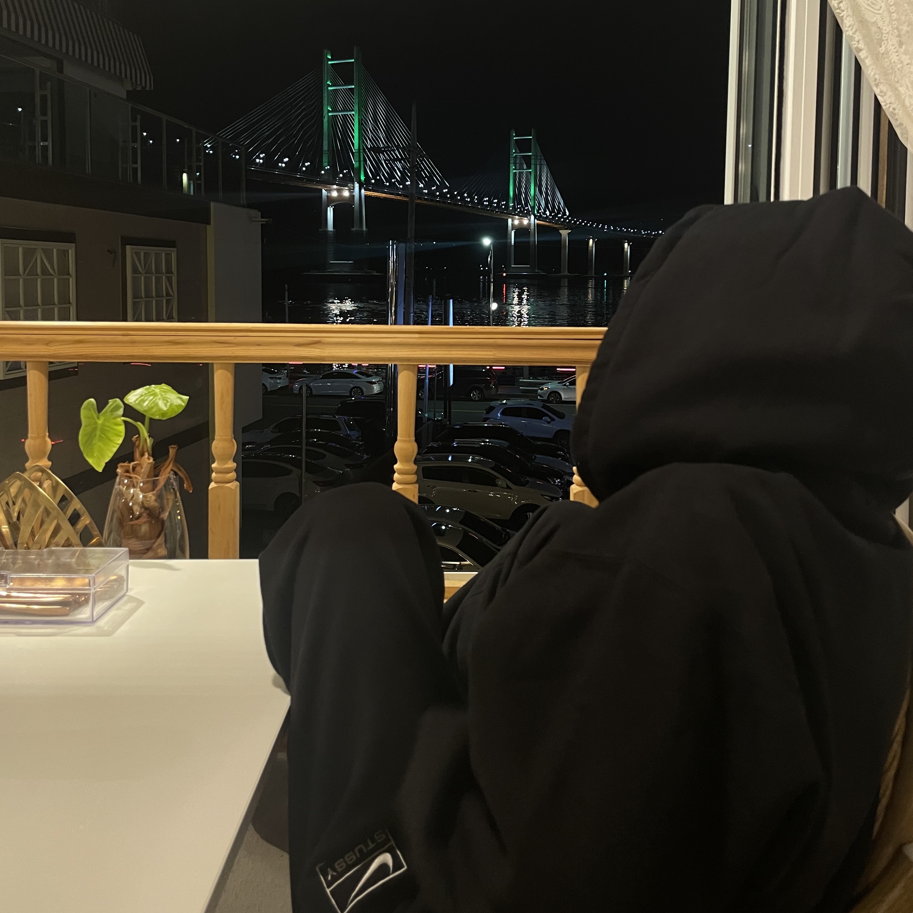 Nike x Stussy NRG RA Washed Pullover Hoodie Black (DN4028-010), Nike x Stussy NRG RA Washed Fleece Pants Black (DN4030-010) 착용 스타일